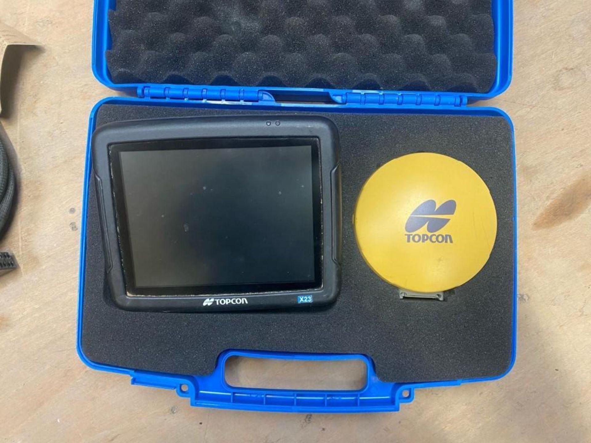 Topcon X23 receiver and screen with SGR-1 receiver light bar system