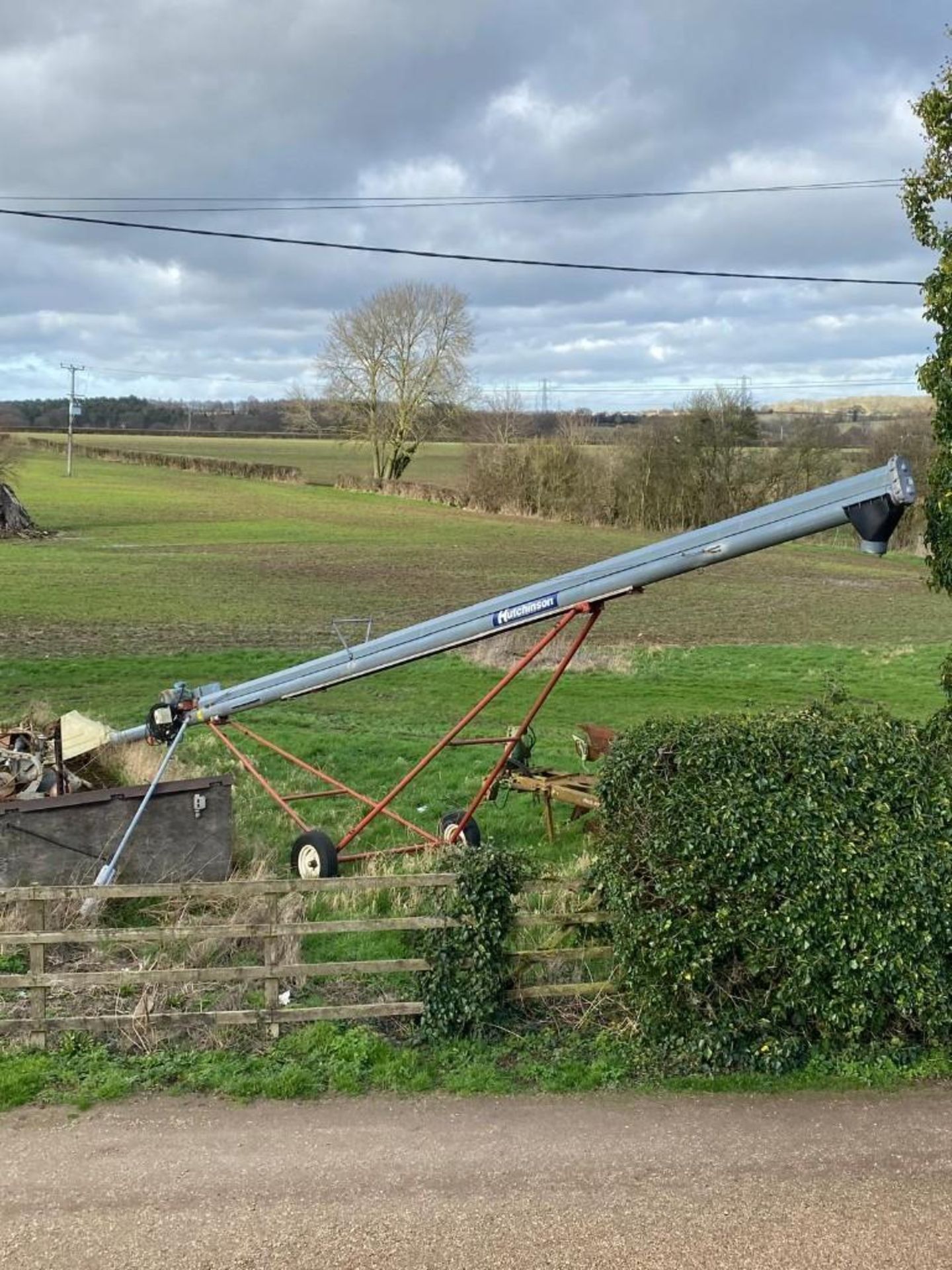 Hutchinson/ McGarth 8" Century II Auger - (Bedfordshire)