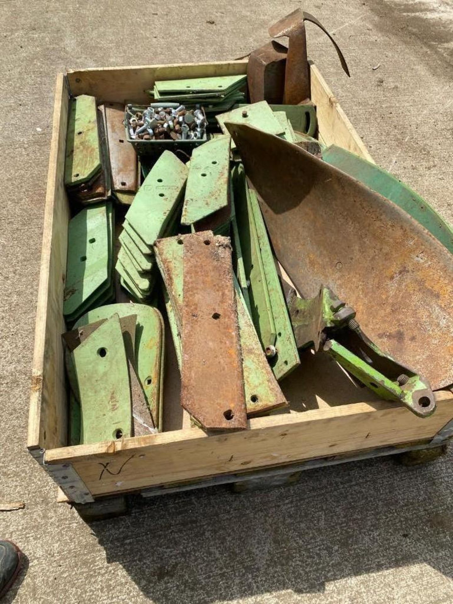 Qty. Dowdeswell Plough Spares - (Bedfordshire)