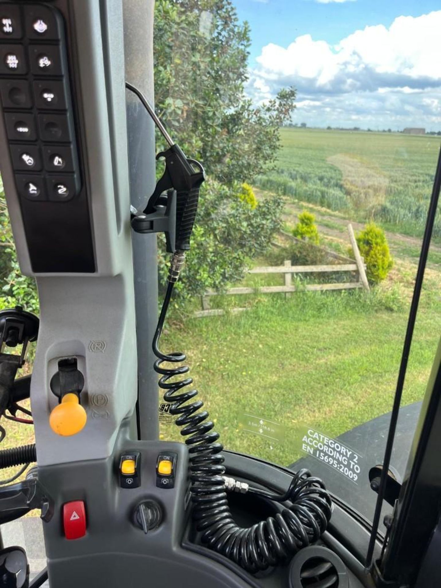 2016 JCB Fastrac 8330 - (Cambridge) - Image 13 of 13