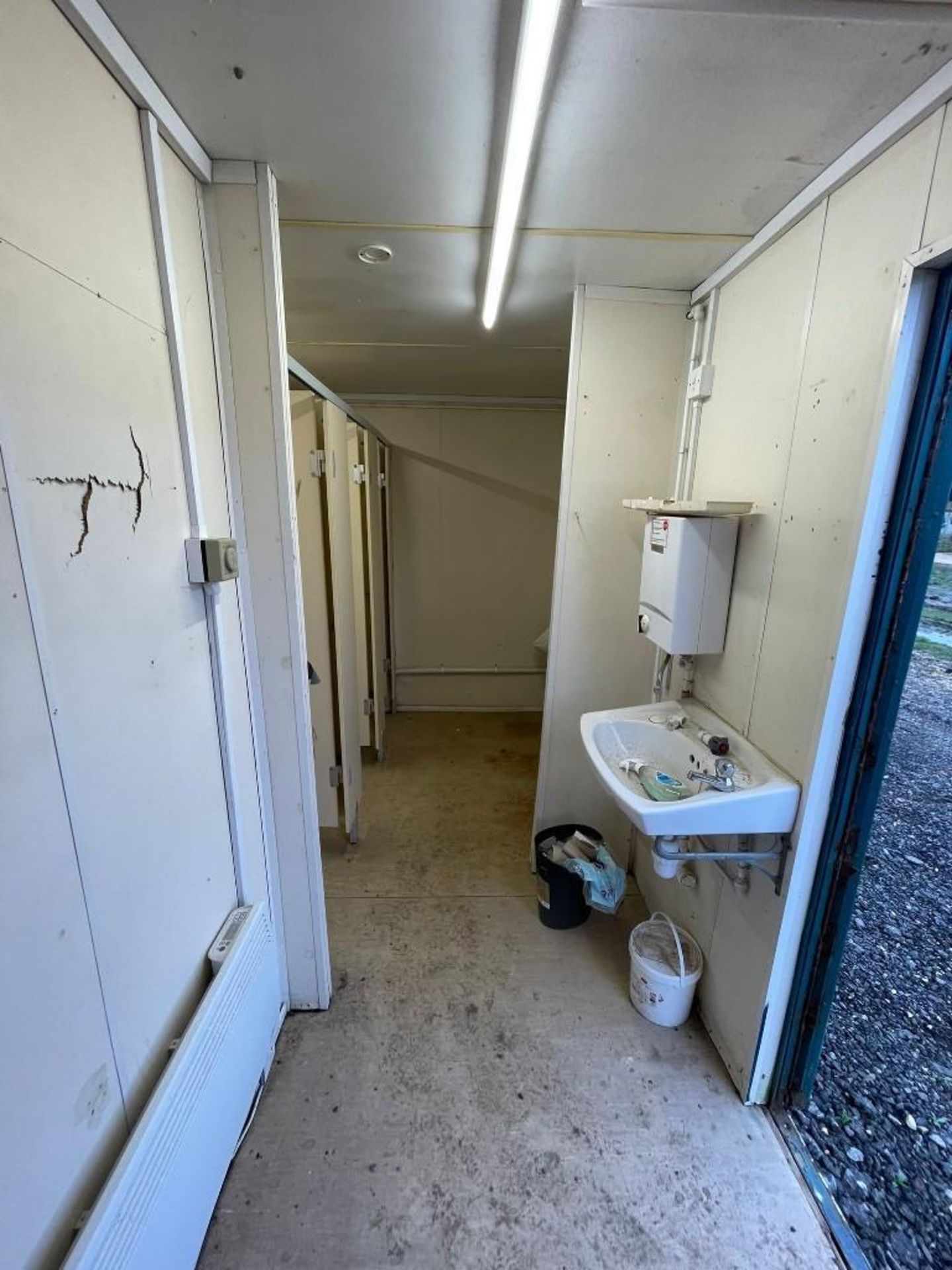 Toilet Block 24ft x 10Ft - (Cambridgeshire) - Image 6 of 7