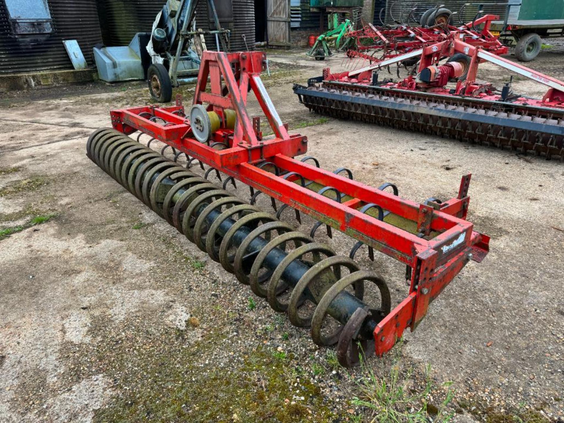 Farmforce 4m drill mate with springtines and rear flexi-coil packer - Image 3 of 3