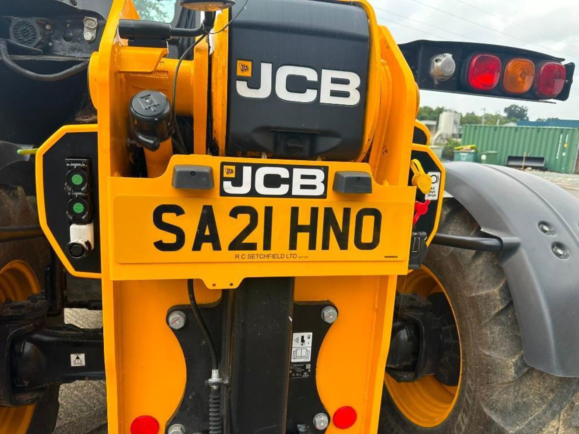 2021 JCB 538-60 Agri Super Loadall, air seat, air conditioning, rear pick up hitch, rear brake coupl - Image 13 of 13