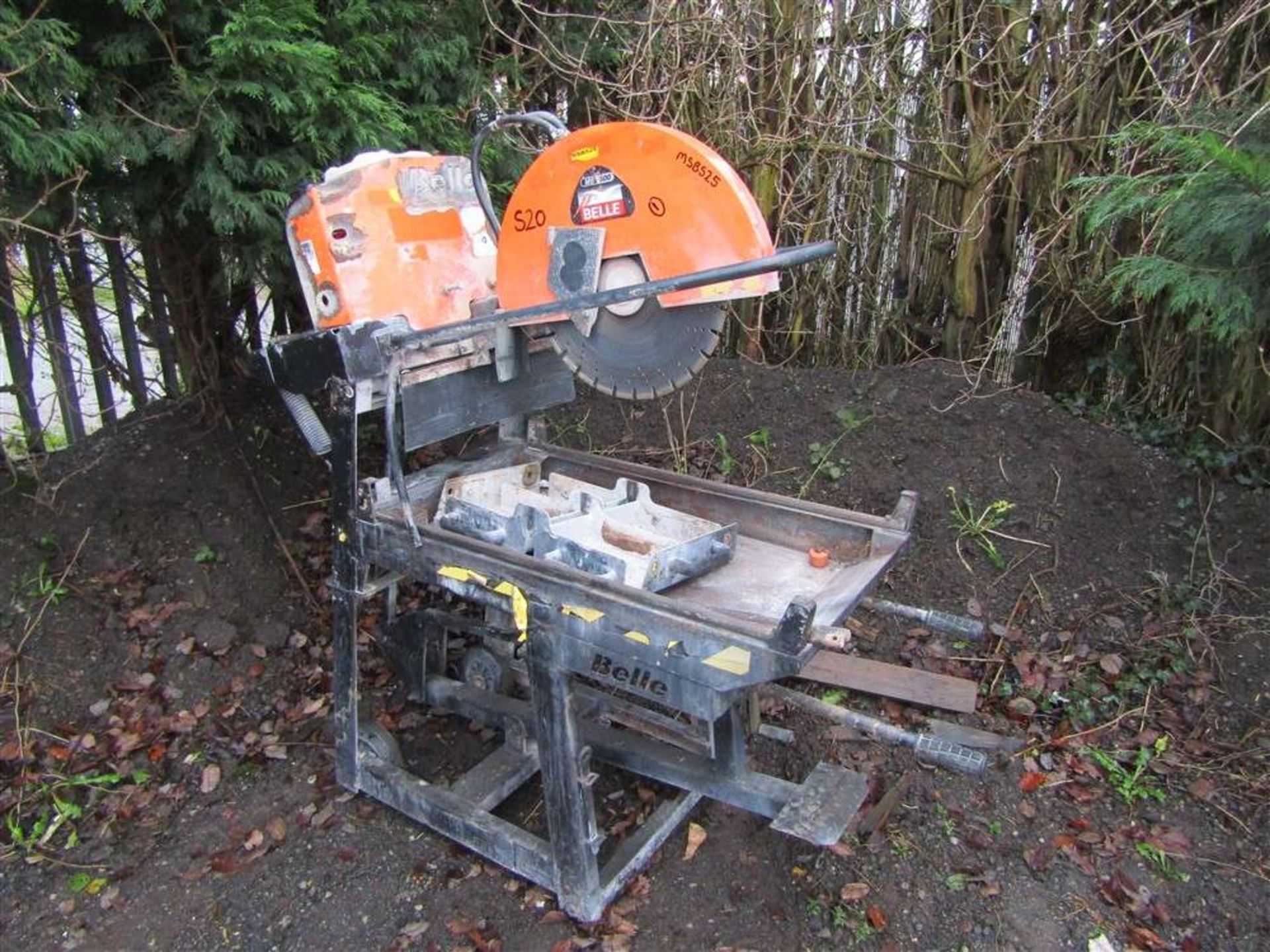 Masonry Bench Saw (Direct Hire)