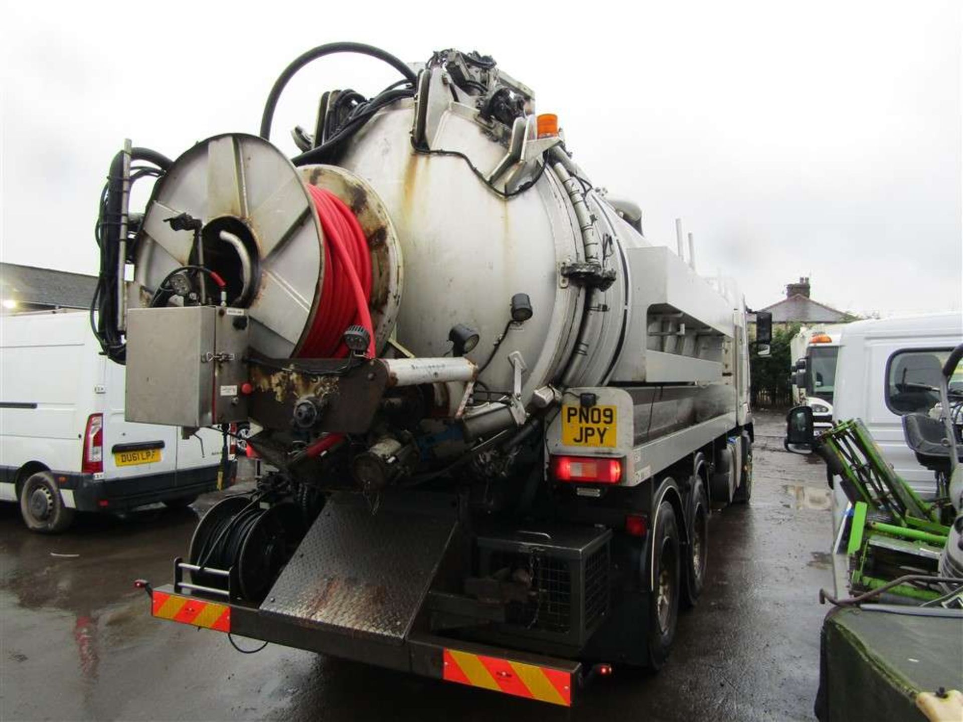 2009 09 reg Volvo FH-400 Jet Vac Tanker (Direct United Utilities Water) - Image 3 of 9