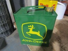 John Deere Can