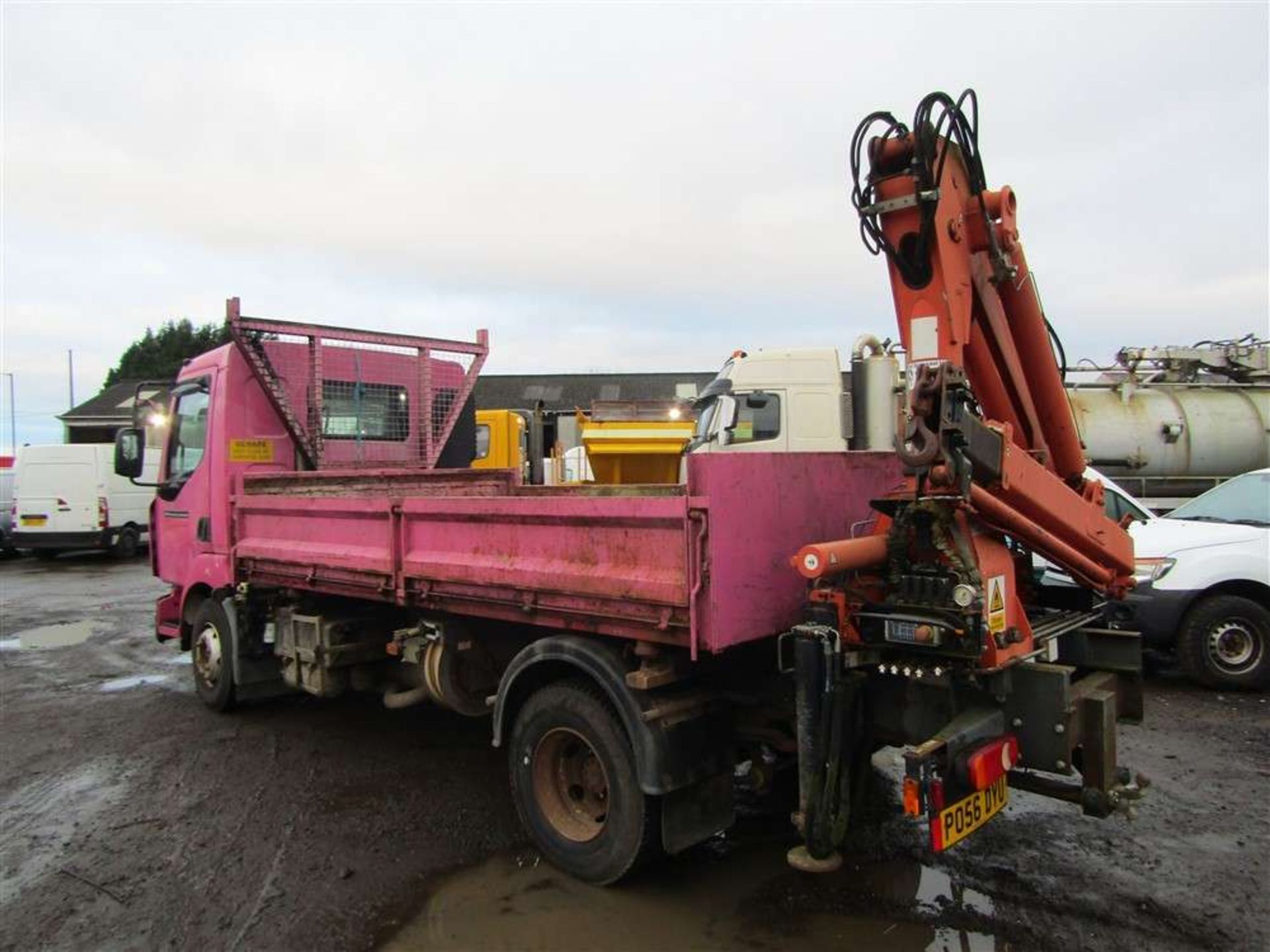 2006 56 reg Renault 42AEA10 Midlum 2 Way Tipper c/w Rear Mounted Atlas Crane (Direct Council) - Image 4 of 6