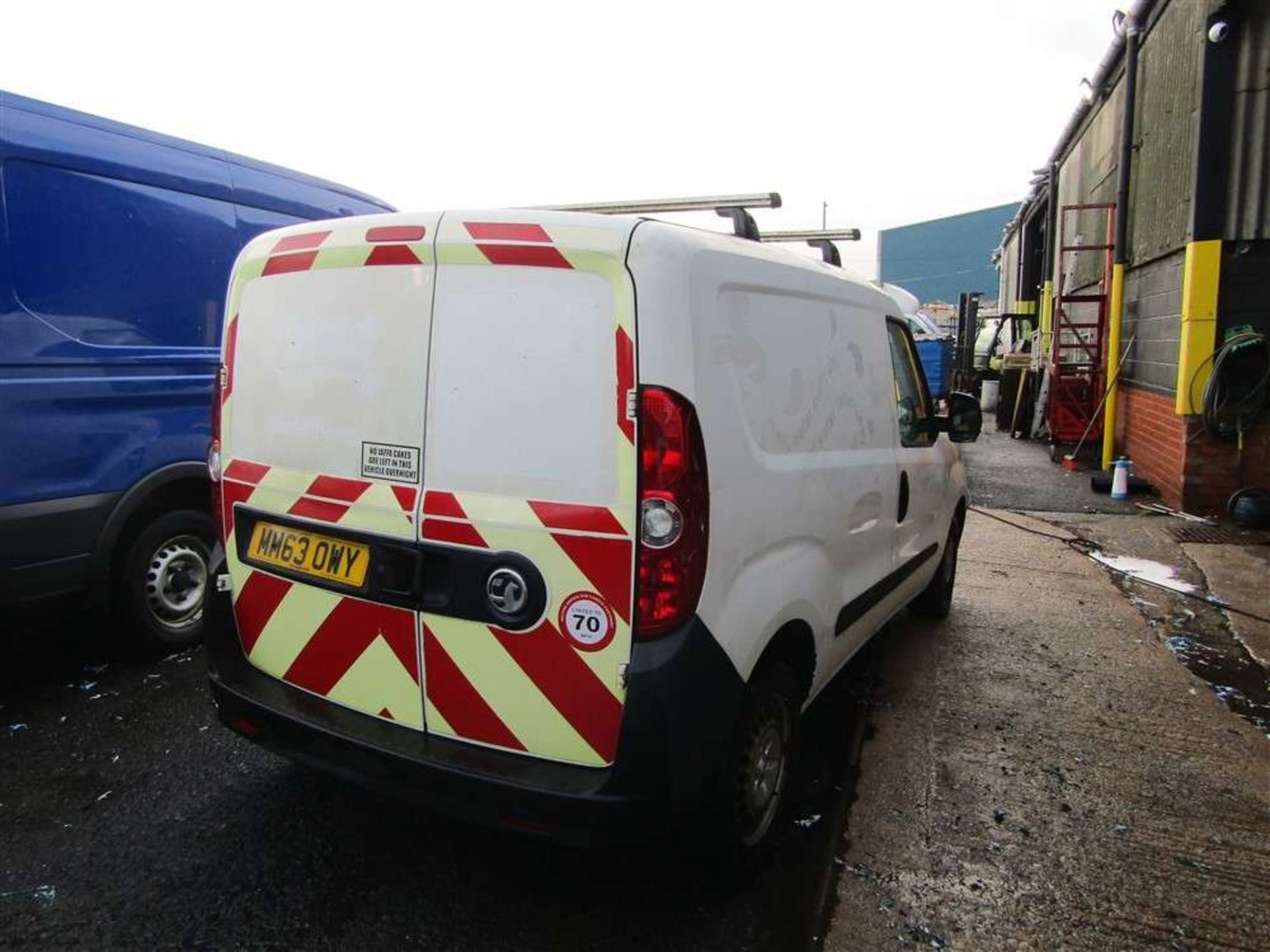 2014 63 reg Vauxhall Combo 2300 L1H1 CDTI (Non Runner) (Direct United Utilities Water) - Image 4 of 7