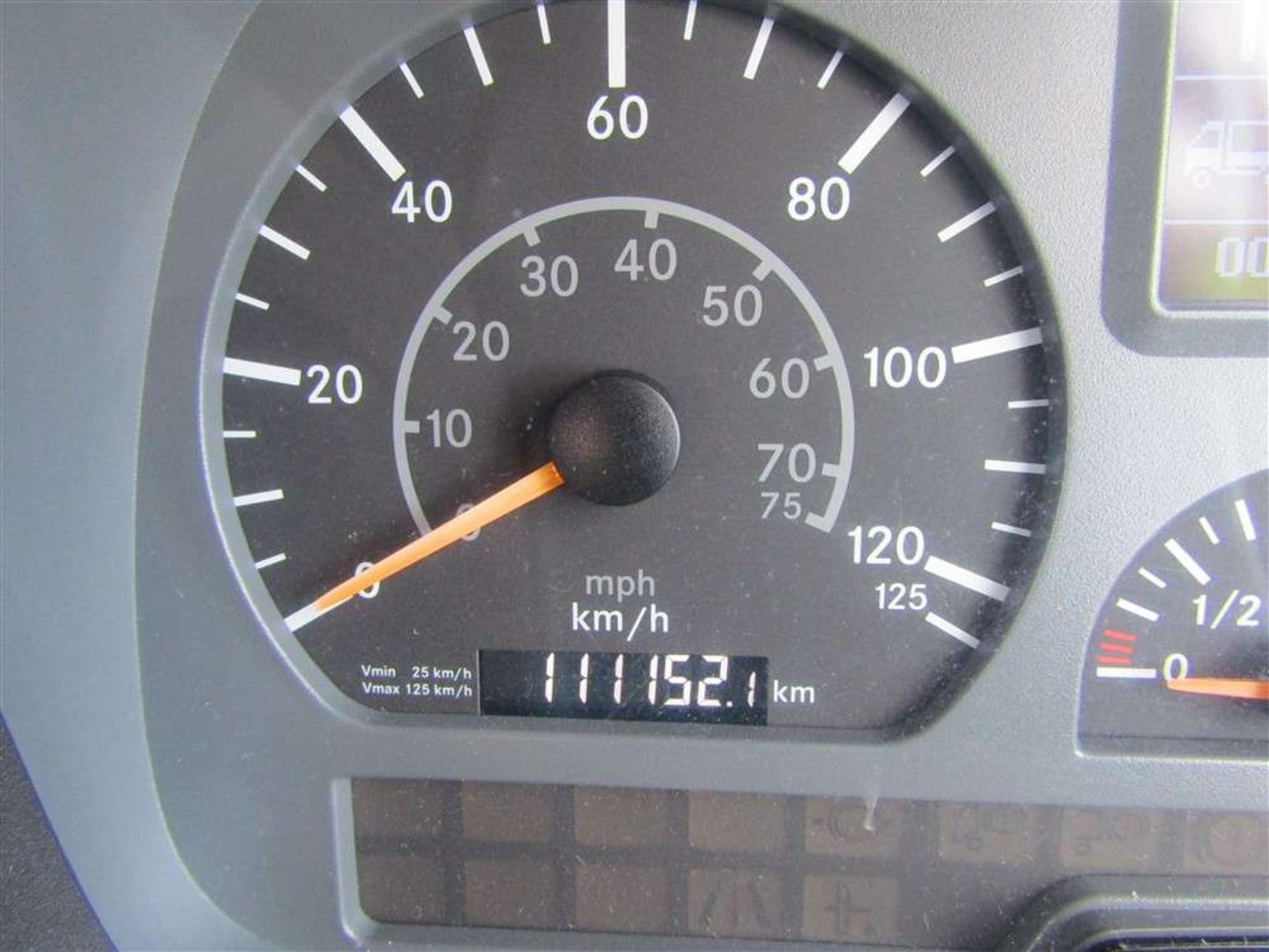 2008 58 reg Mercedes Axor 1824 4 Wheel Gritter (Non Runner) (Direct Council) - Image 6 of 6