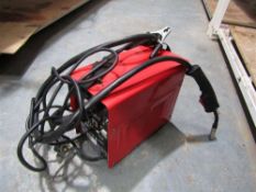 Kende Mig 10 Welder Red F 1Q5 Gasless