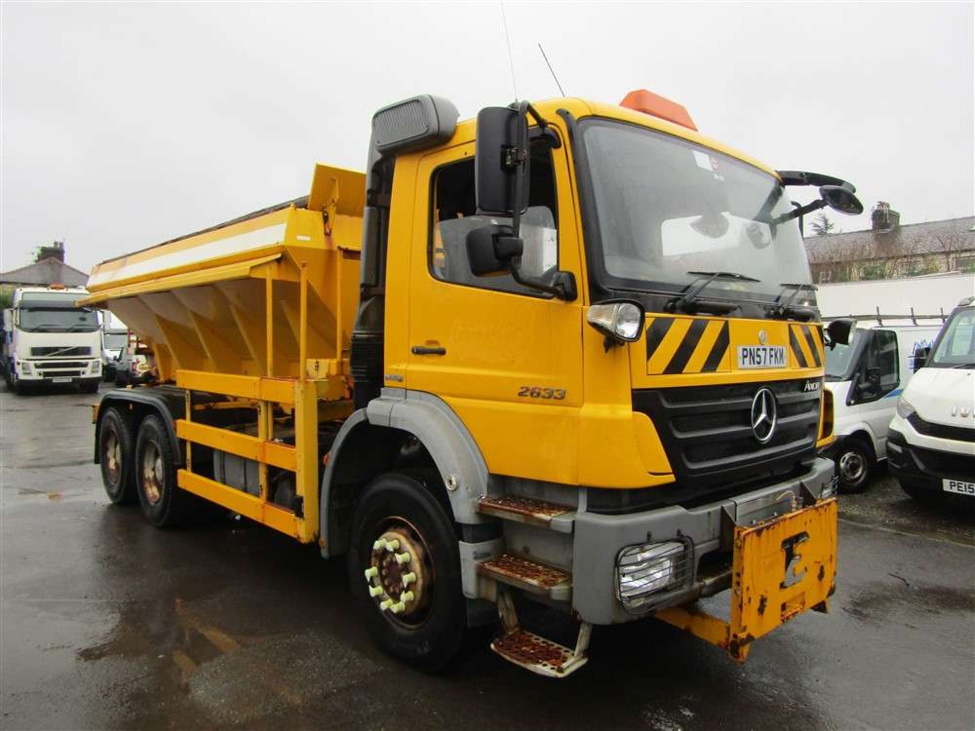 2007 57 reg Mercedes Axor 2633 6 Wheel Gritter (Runs & Drives But Leaking Air) (Direct Council)