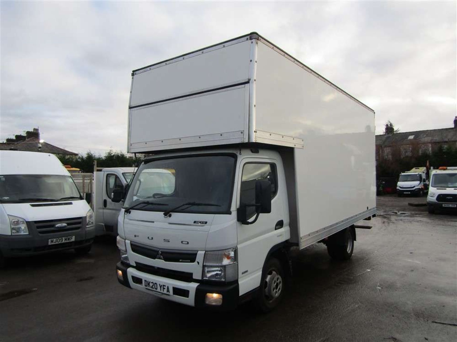 2020 20 reg Mitsubishi Fuso Canter 3C15 34 Auto Box Van - Image 2 of 7