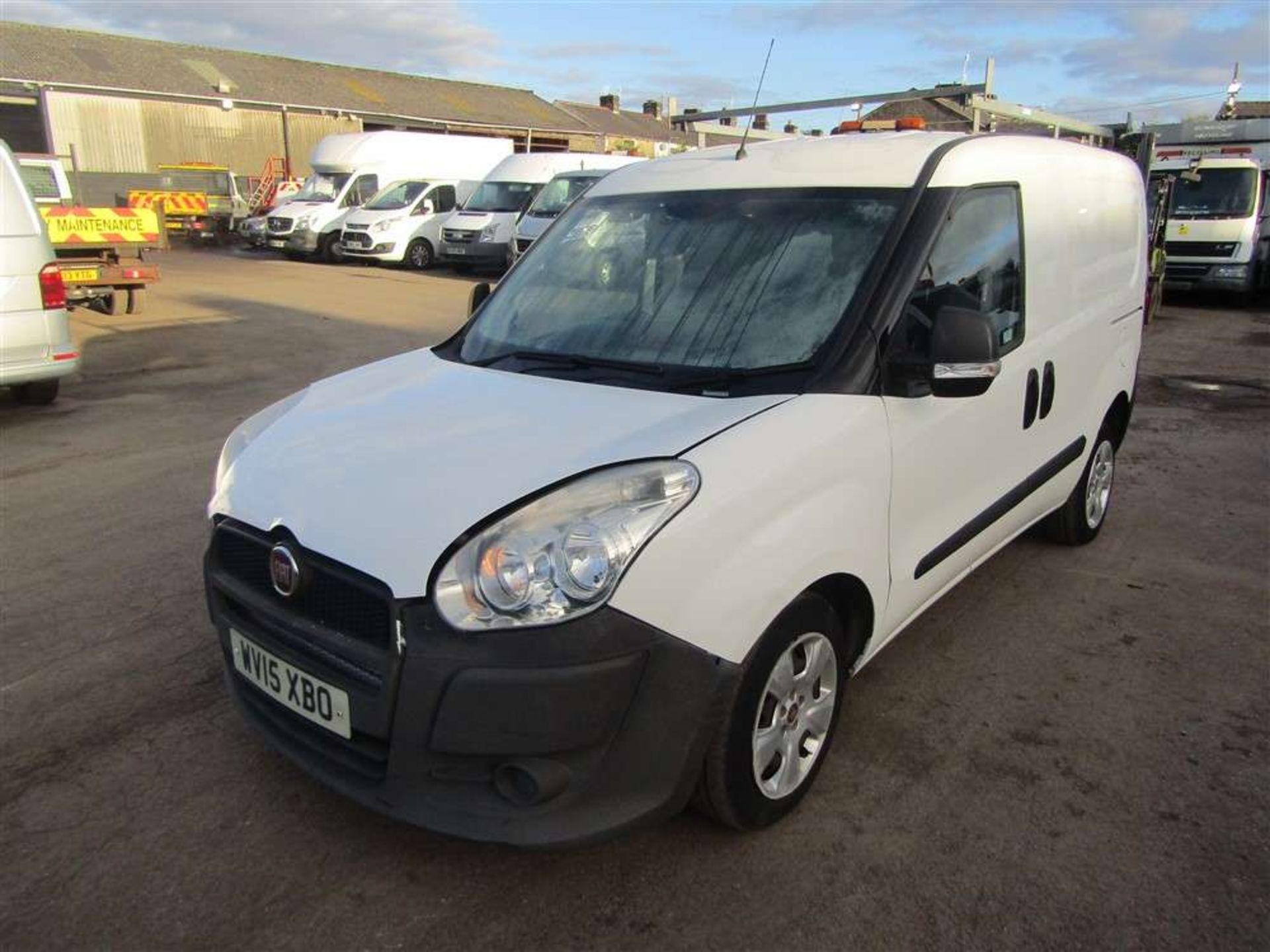 2015 15 reg Fiat Doblo 16v Multijet - Image 2 of 7