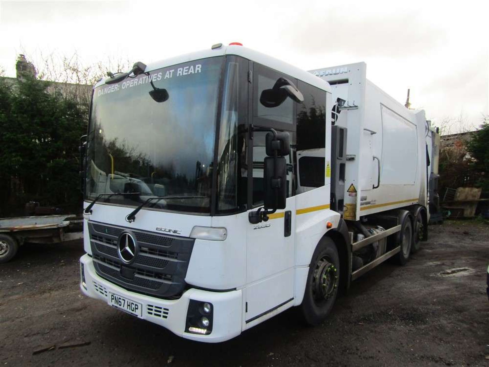 2017 67 reg Mercedes Econic 2630 Refuse Wagon (Direct Council) - Image 2 of 6
