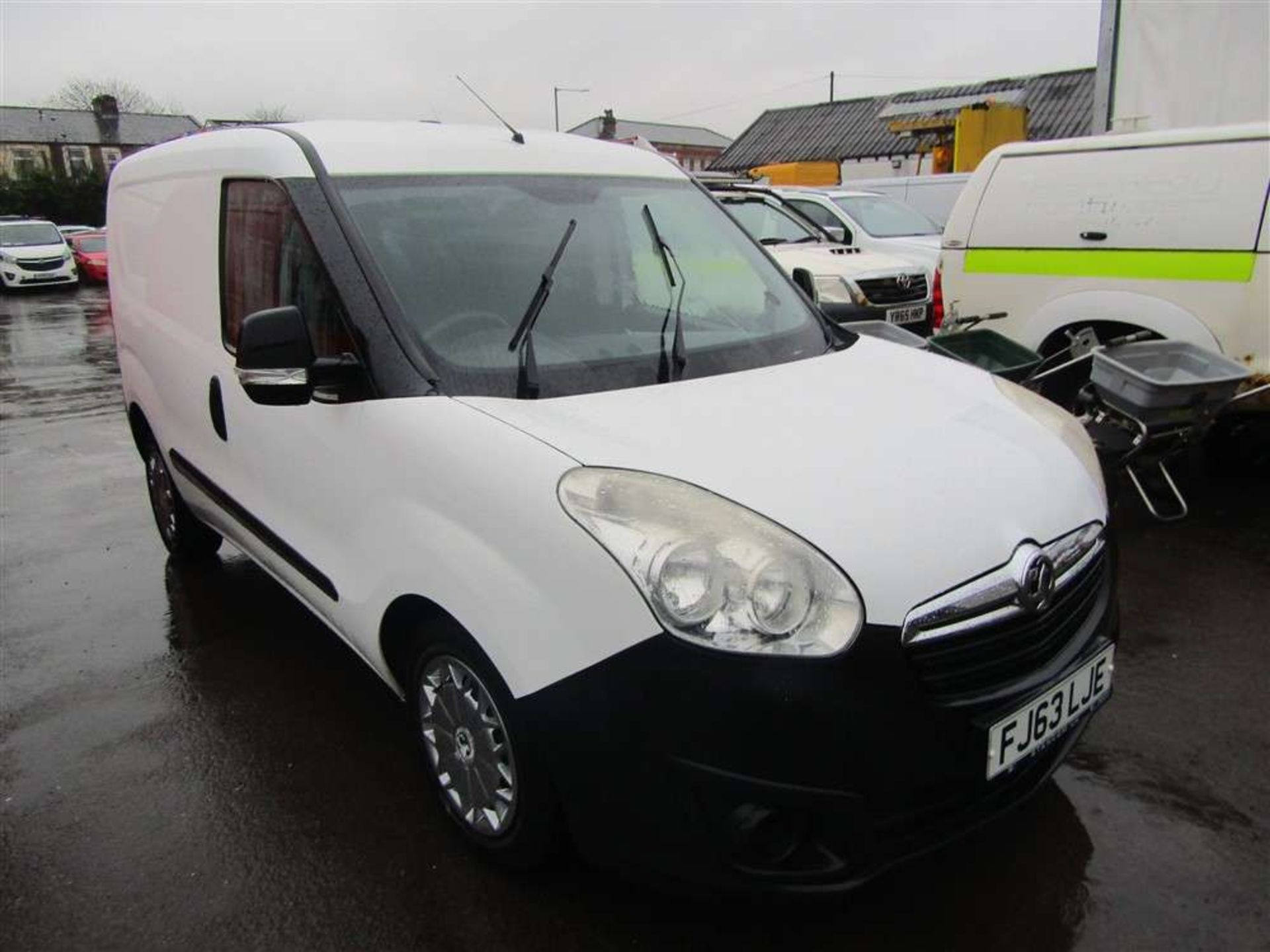 2013 63 reg Vauxhall Combo 2000 L1H1 CDTI SS E-Flex