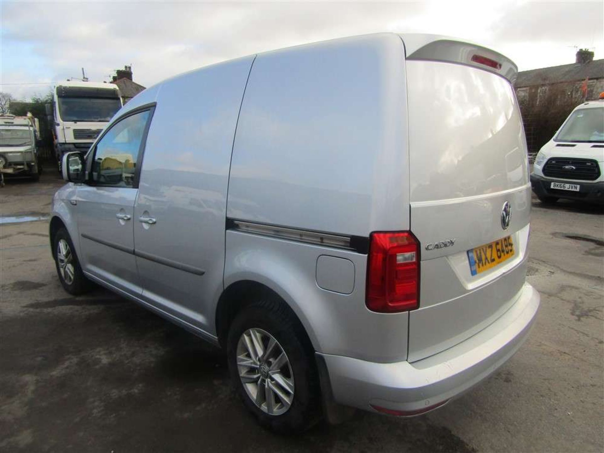 2018 18 reg Volkswagen Caddy C20 Highline TDI - Image 2 of 7