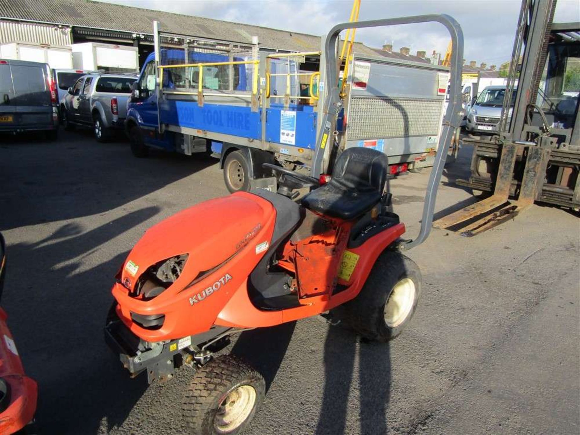 3 x Kuboto G2120 Ride on Mowers - Spares or Repair - Image 4 of 4