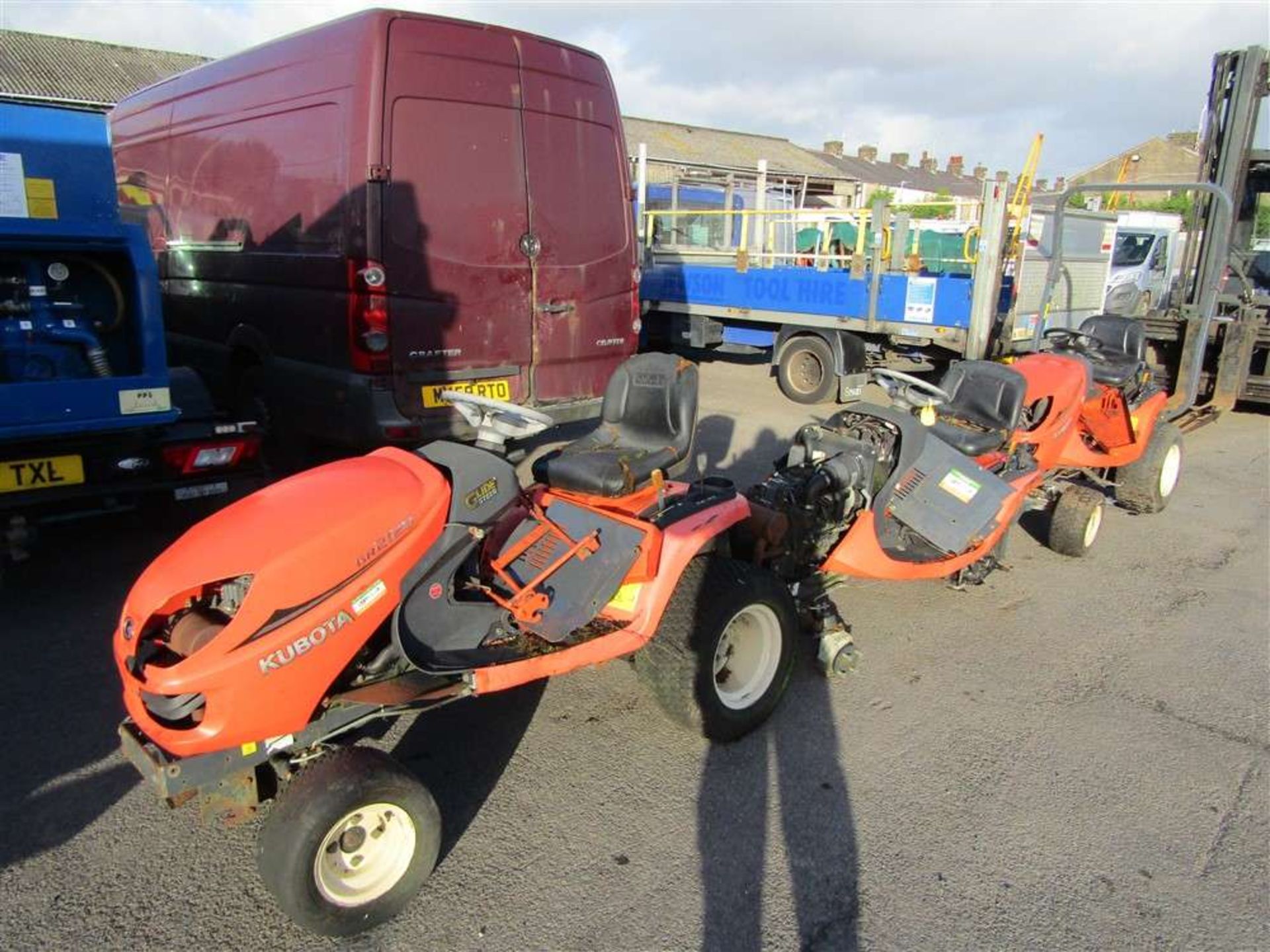 3 x Kuboto G2120 Ride on Mowers - Spares or Repair