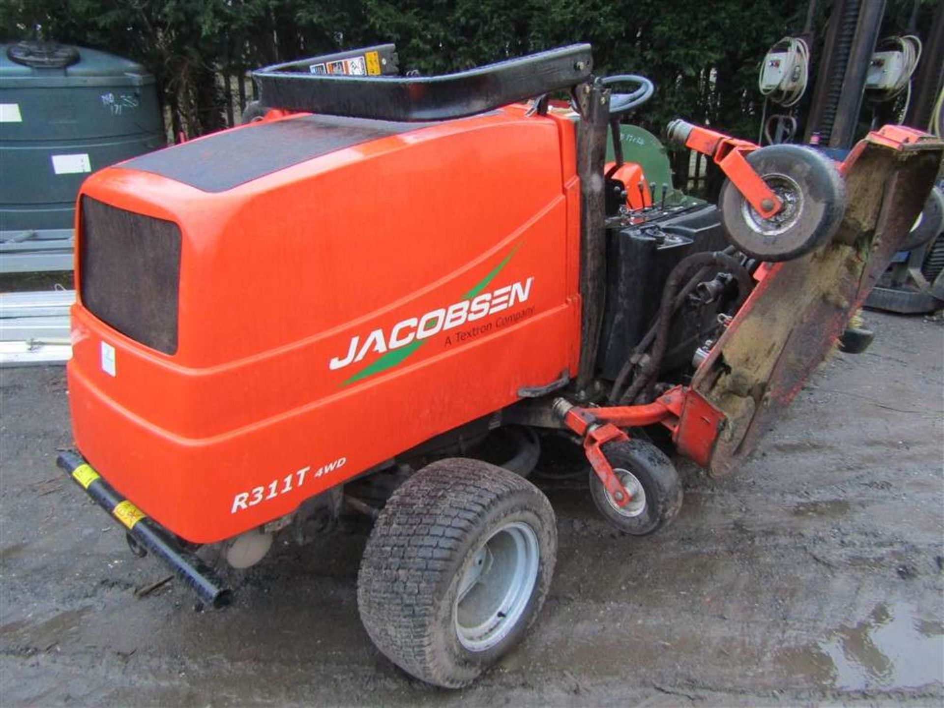 Jacobsen R311T 4WD Golf Course Mower (Direct Council) - Image 3 of 5