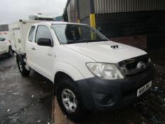 2011 61 reg Toyota Hilux HL2 D-4D 4x4 ECB (Direct United Utilities Water)