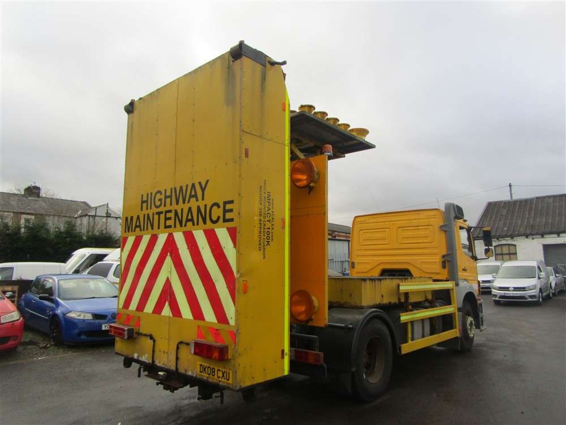 2008 08 reg Mercedes 1824 Flat Lorry Crash Cushion (Direct Council) - Image 4 of 6