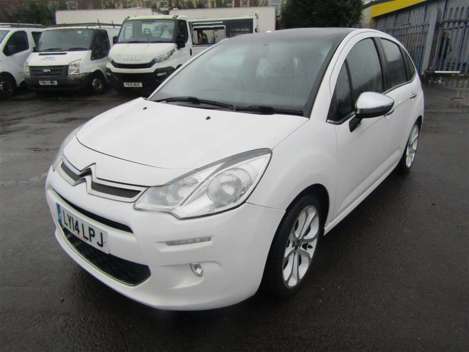 2014 14 reg Citroen C3 Selection - Image 2 of 6