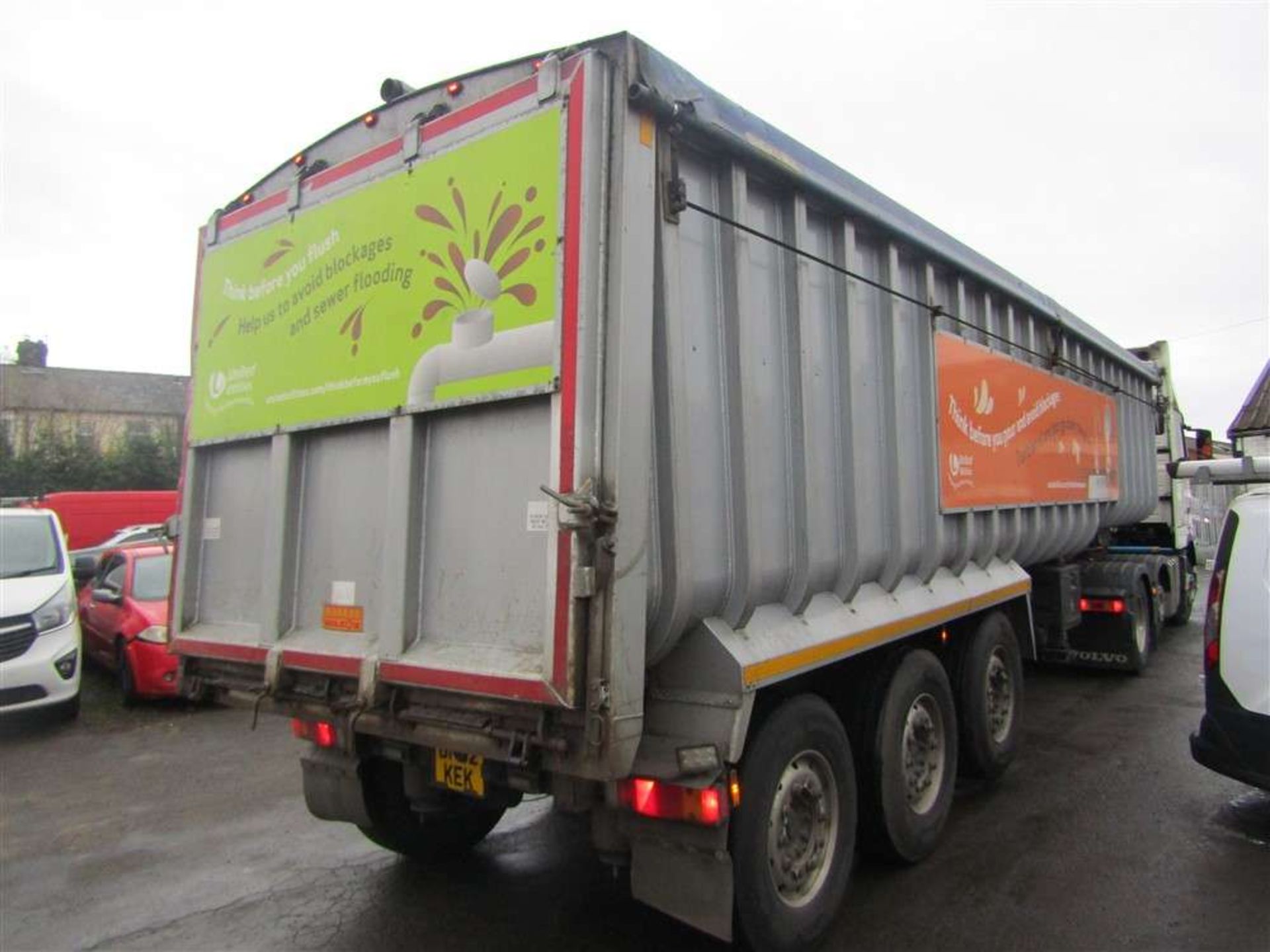 2012 Wilcox Tri Axle Bulk Tipping Trailer c/w Easy Sheet (Direct United Utilities Water ) - Image 2 of 10