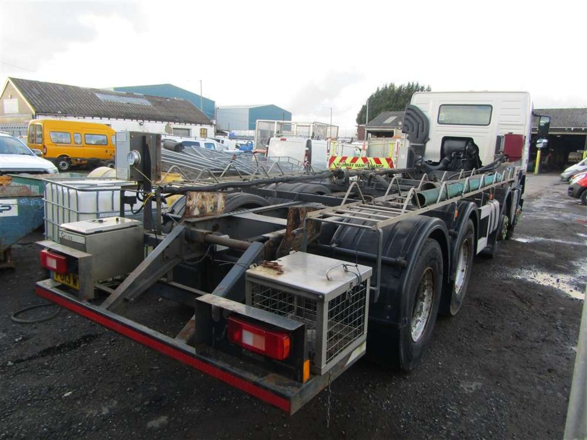 2013 13 reg Volvo FM380 Chassis Cab (Direct United Utilities Water) - Image 4 of 6