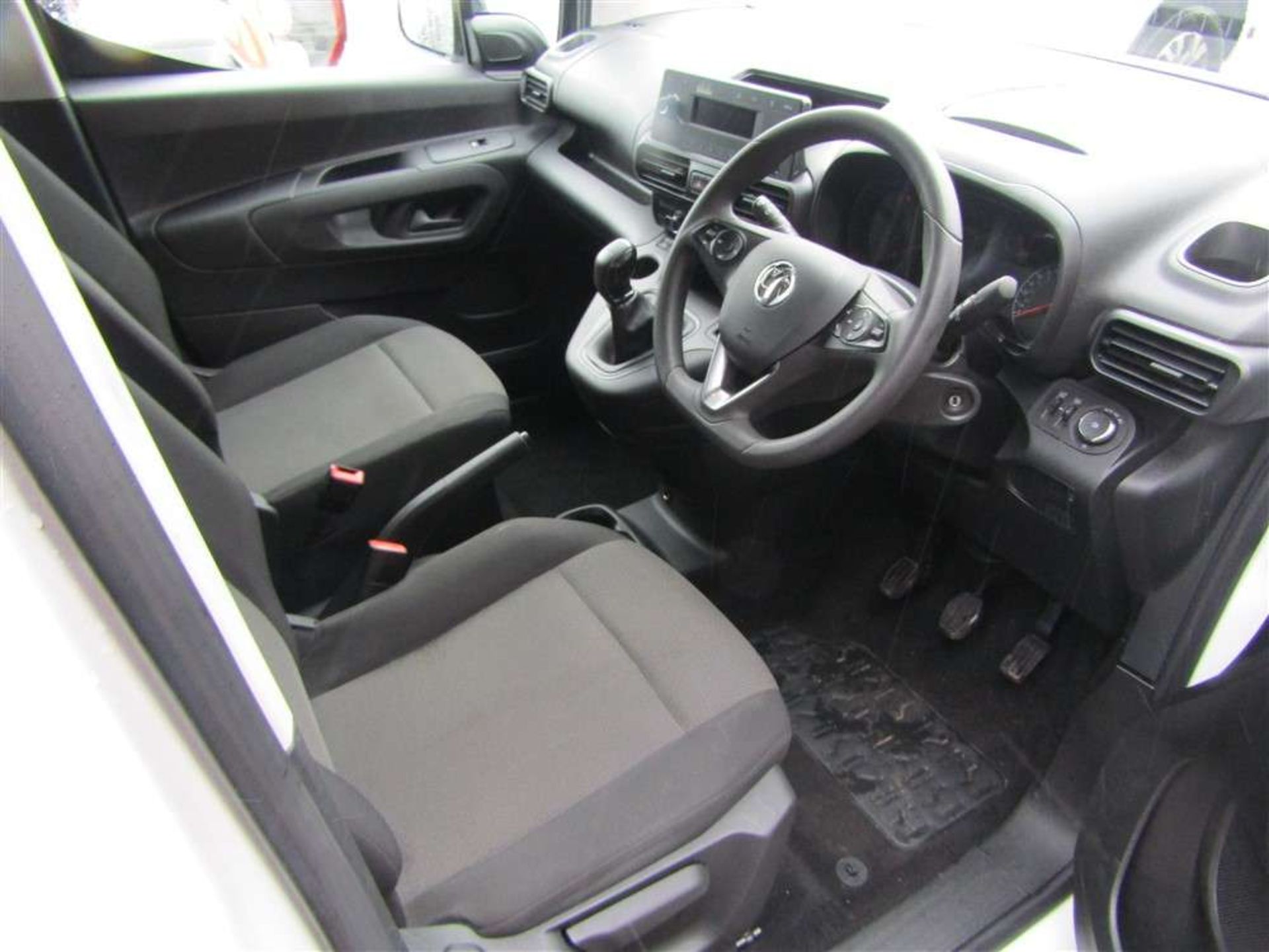 2020 70 reg Vauxhall Combo L1H1 2300 Sportive S/S - Image 7 of 7
