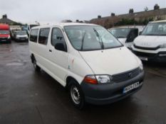 2004 04 reg Toyota Hiace 300 GS LWB 88 BHP (Direct council)