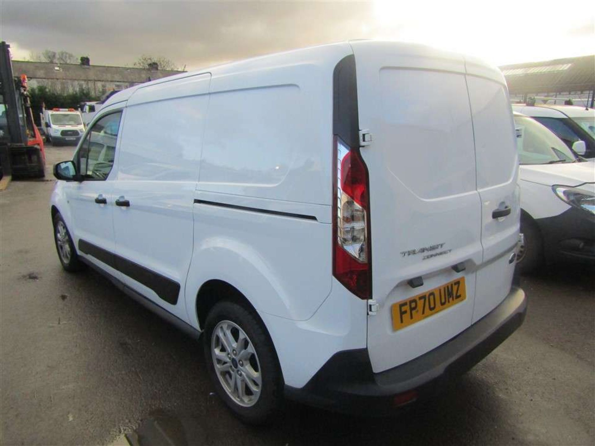 2021 70 reg Ford Transit Connect 240 Trend TDCI - Image 3 of 7