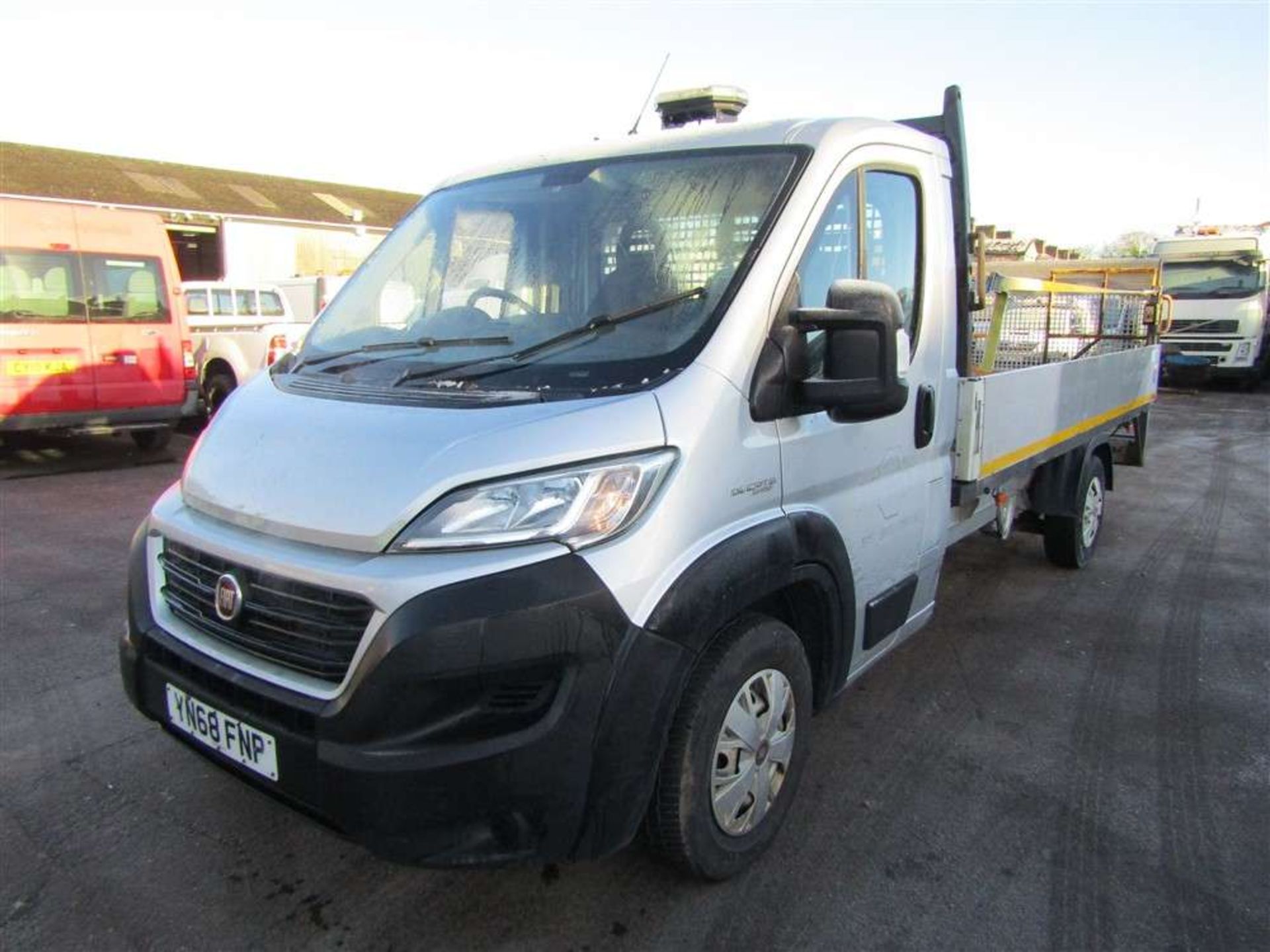 2018 68 reg Fiat Ducato Multijet II Dropside c/w Tail Lift - Image 2 of 6