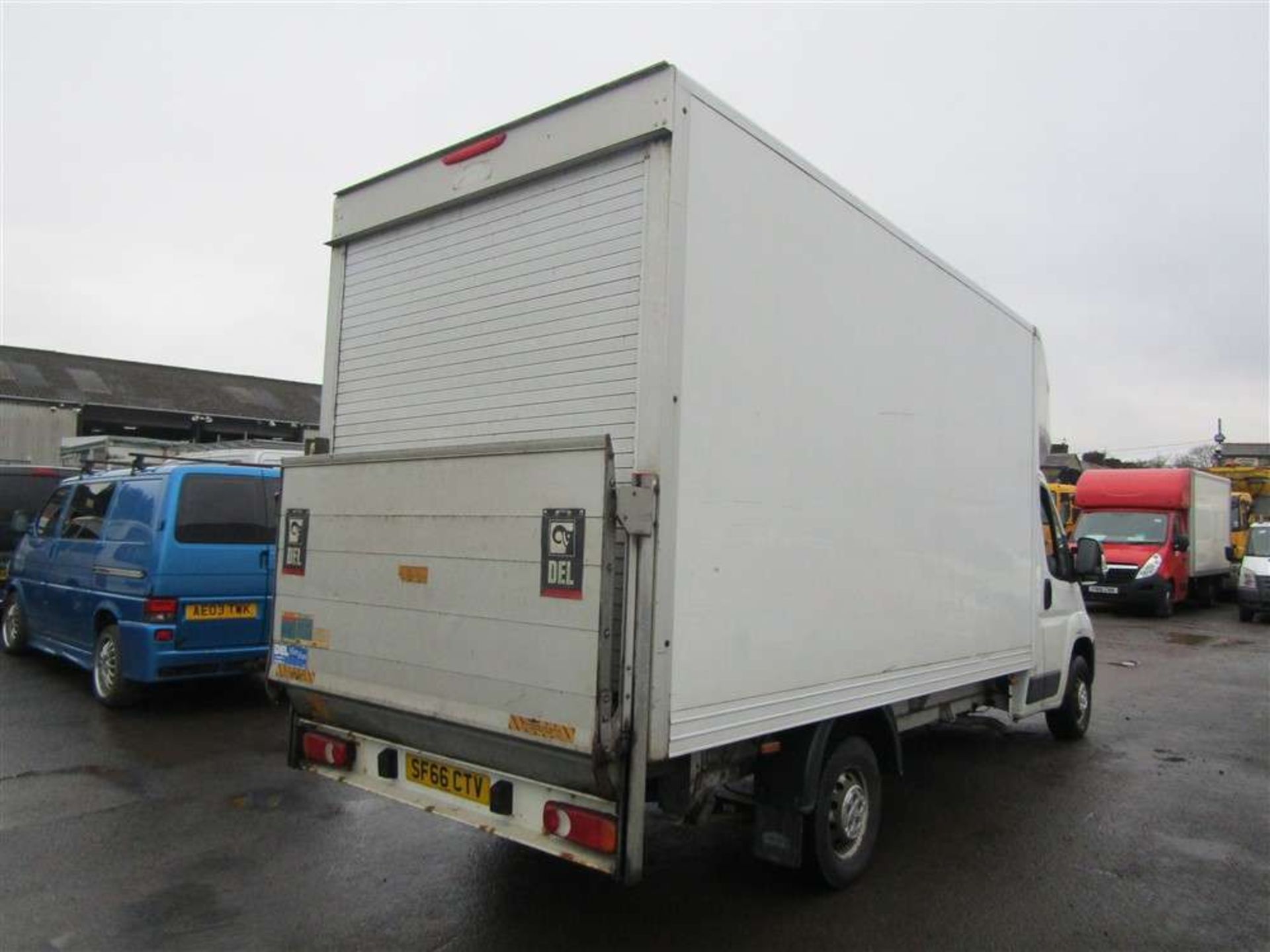 2016 66 reg Citroen Relay 35L Luton Van With Trail Lift - Image 2 of 6