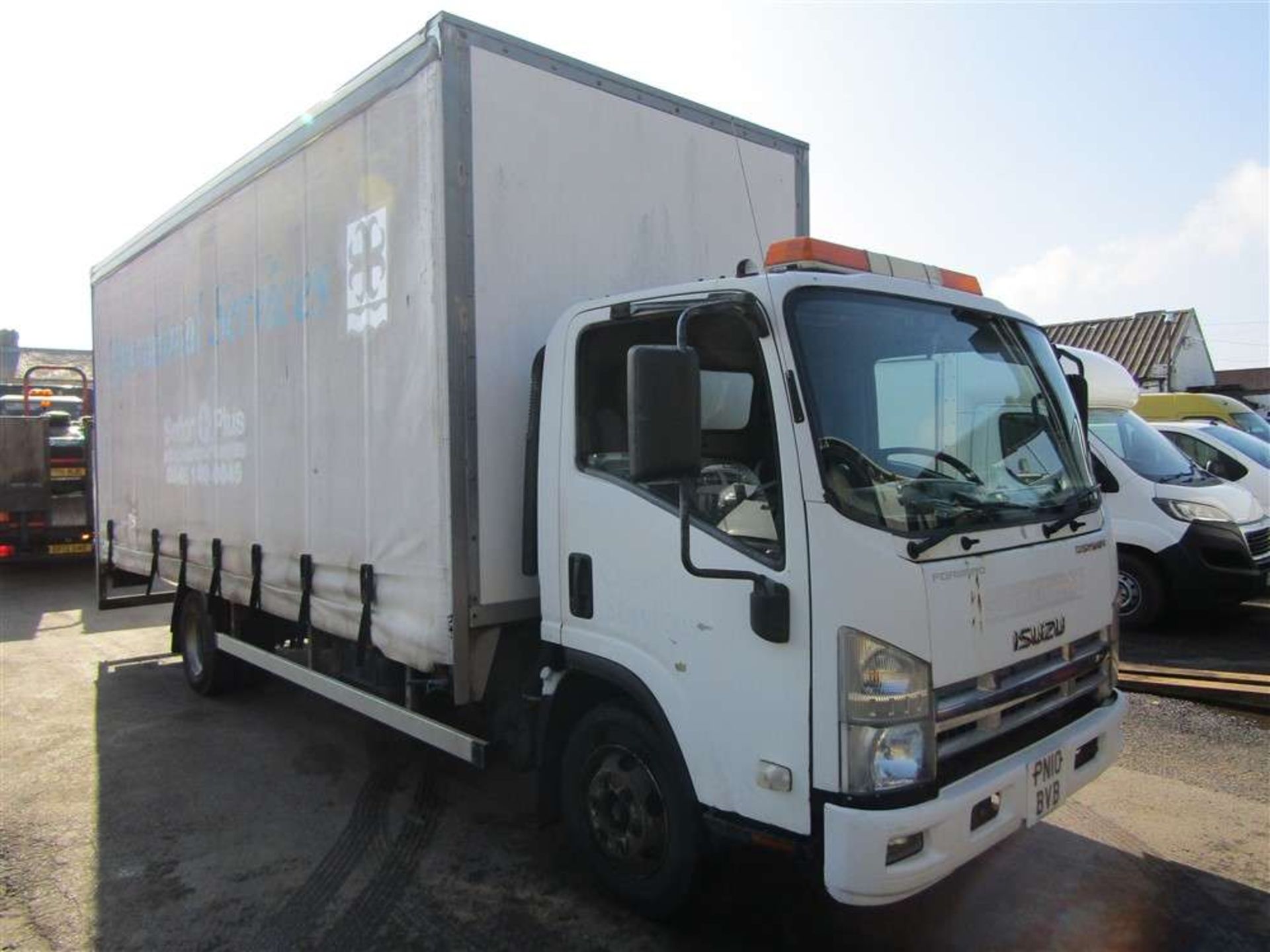 2010 10 reg Isuzu Forward N75.190 Auto Curtain Sider (Direct Council)