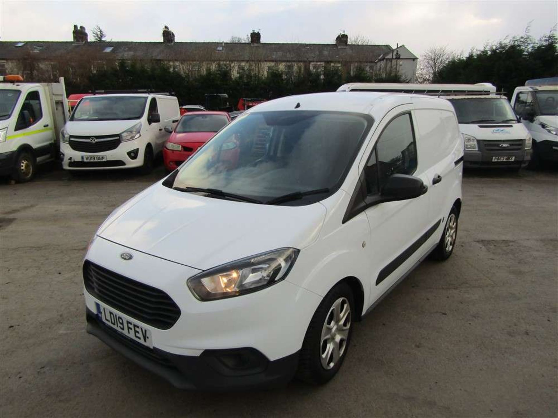 2019 19 reg Ford Transit Courier Trend TDCI - Image 2 of 7