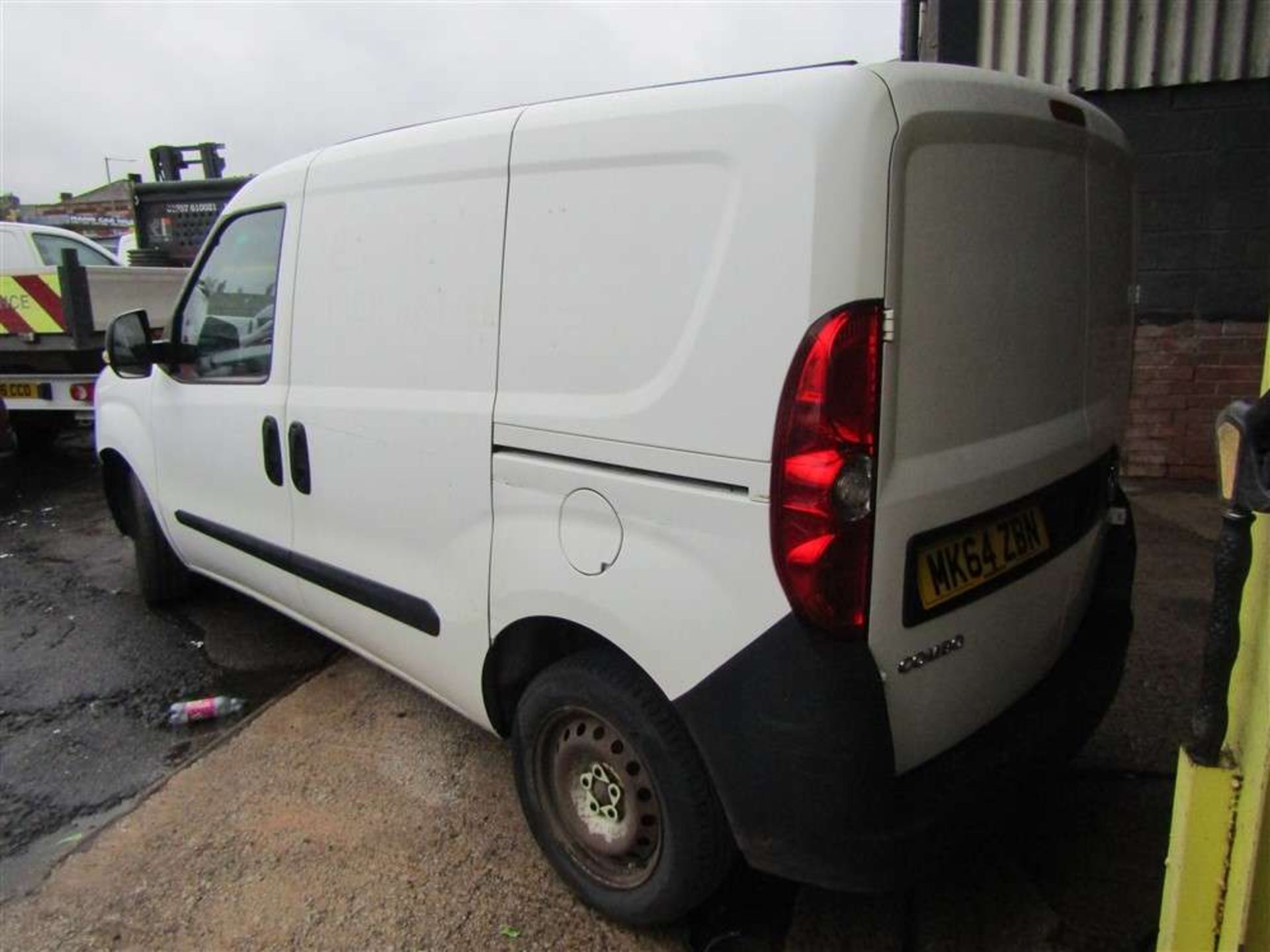2014 64 reg Vauxhall Combo 2000 L1H1 CDTI SS E-Flex (Non Runner) (Direct Electricity North West) - Image 3 of 7