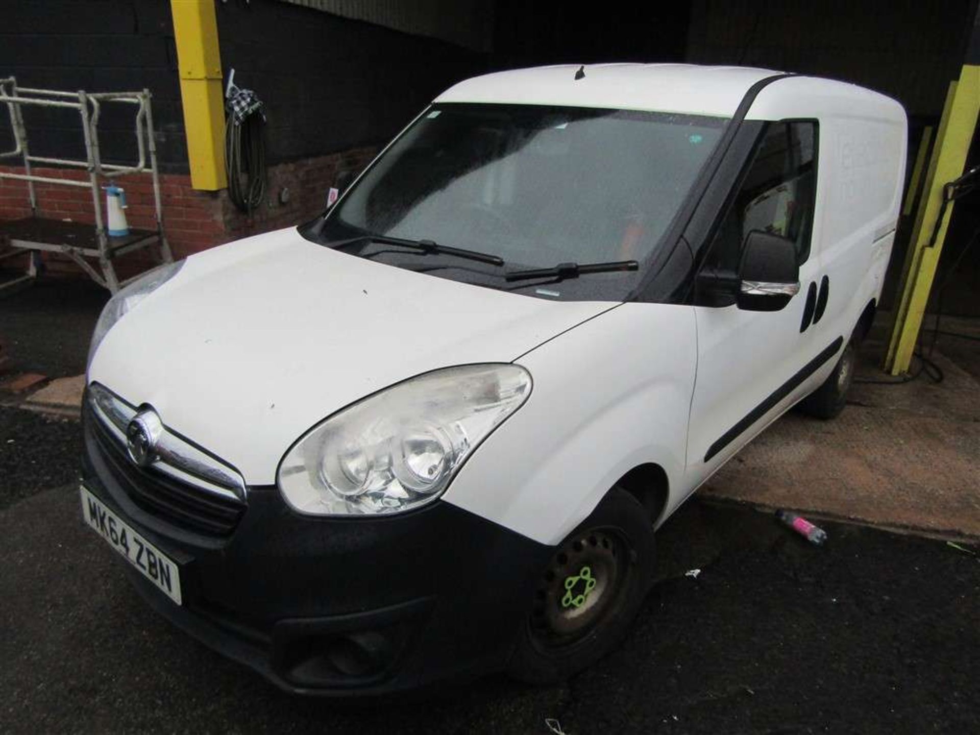 2014 64 reg Vauxhall Combo 2000 L1H1 CDTI SS E-Flex (Non Runner) (Direct Electricity North West) - Image 2 of 7