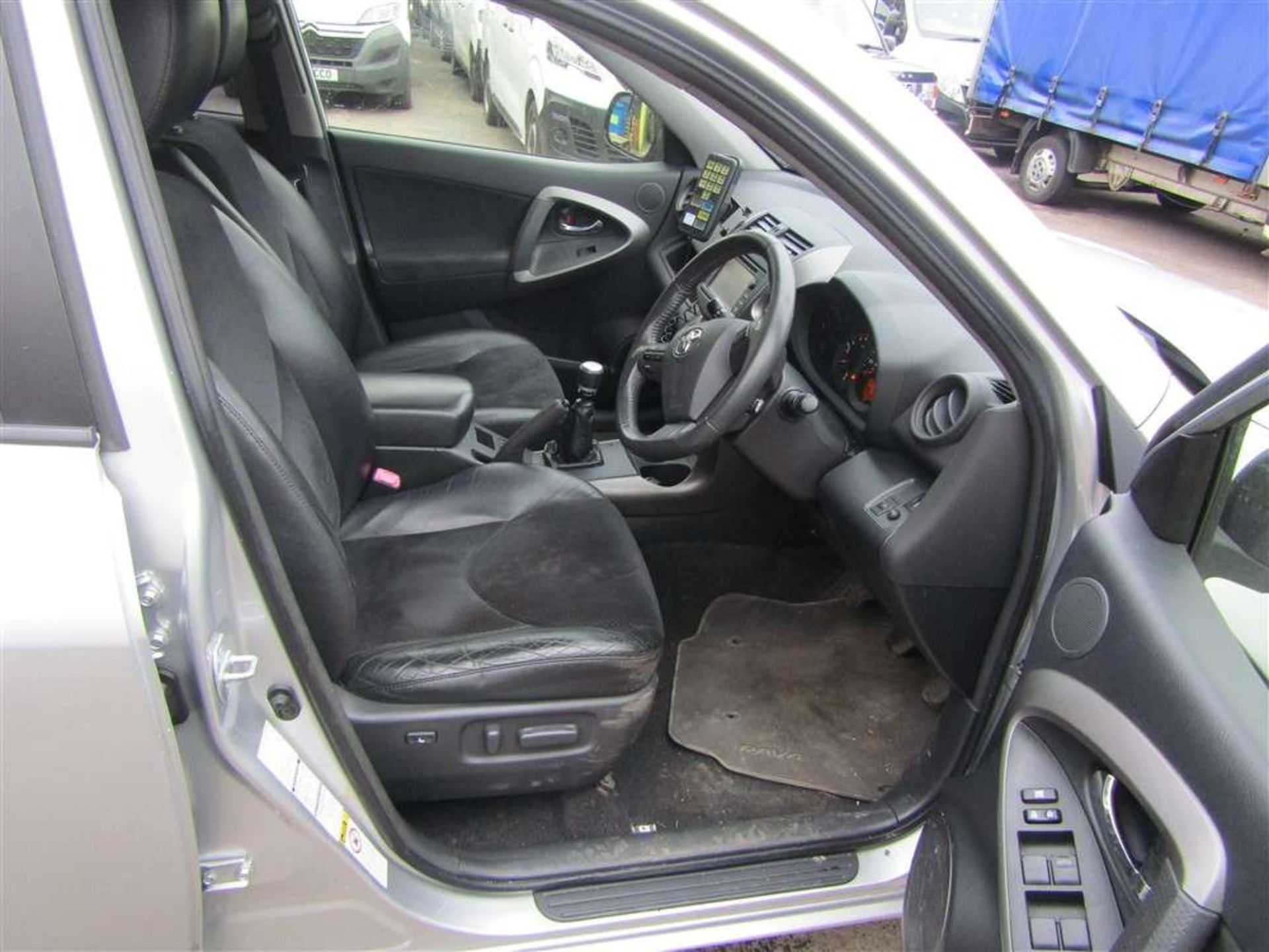 2012 12 reg Toyota RAV4 XT-R D-4D (Direct Council) - Bild 5 aus 6