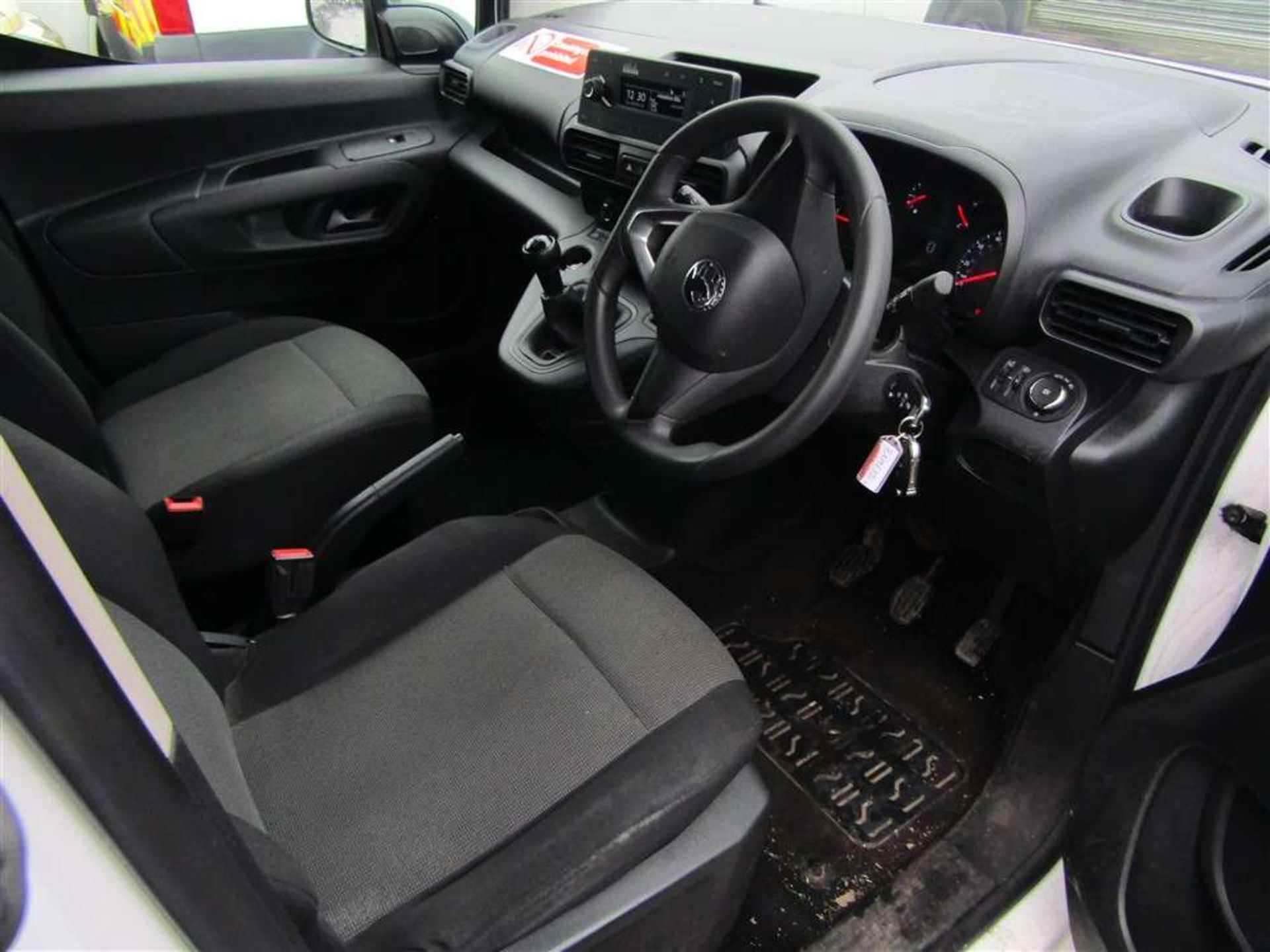 2019 19 reg Vauxhall Combo 2000 Edition - Image 5 of 8