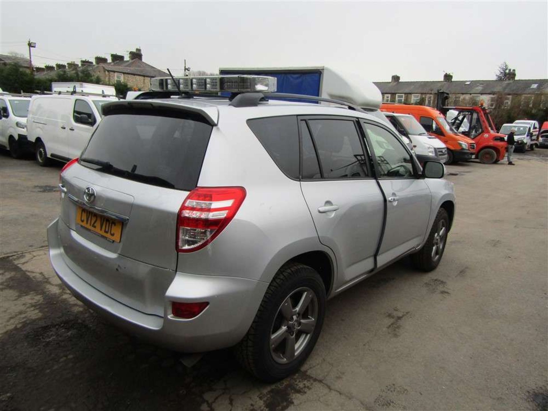 2012 12 reg Toyota RAV4 XT-R D-4D (Direct Council) - Image 4 of 6