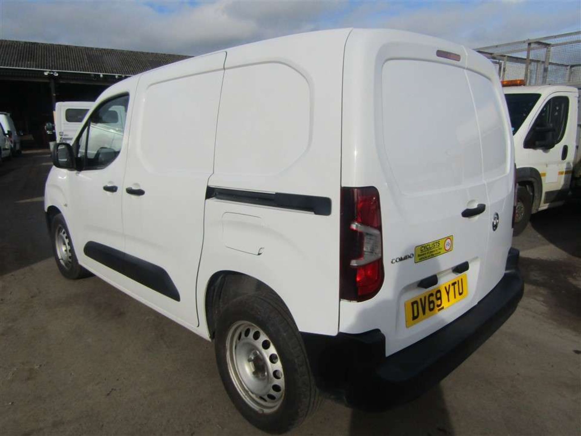 2019 69 reg Vauxhall Combo 2300 Edition S/S - Bild 3 aus 7