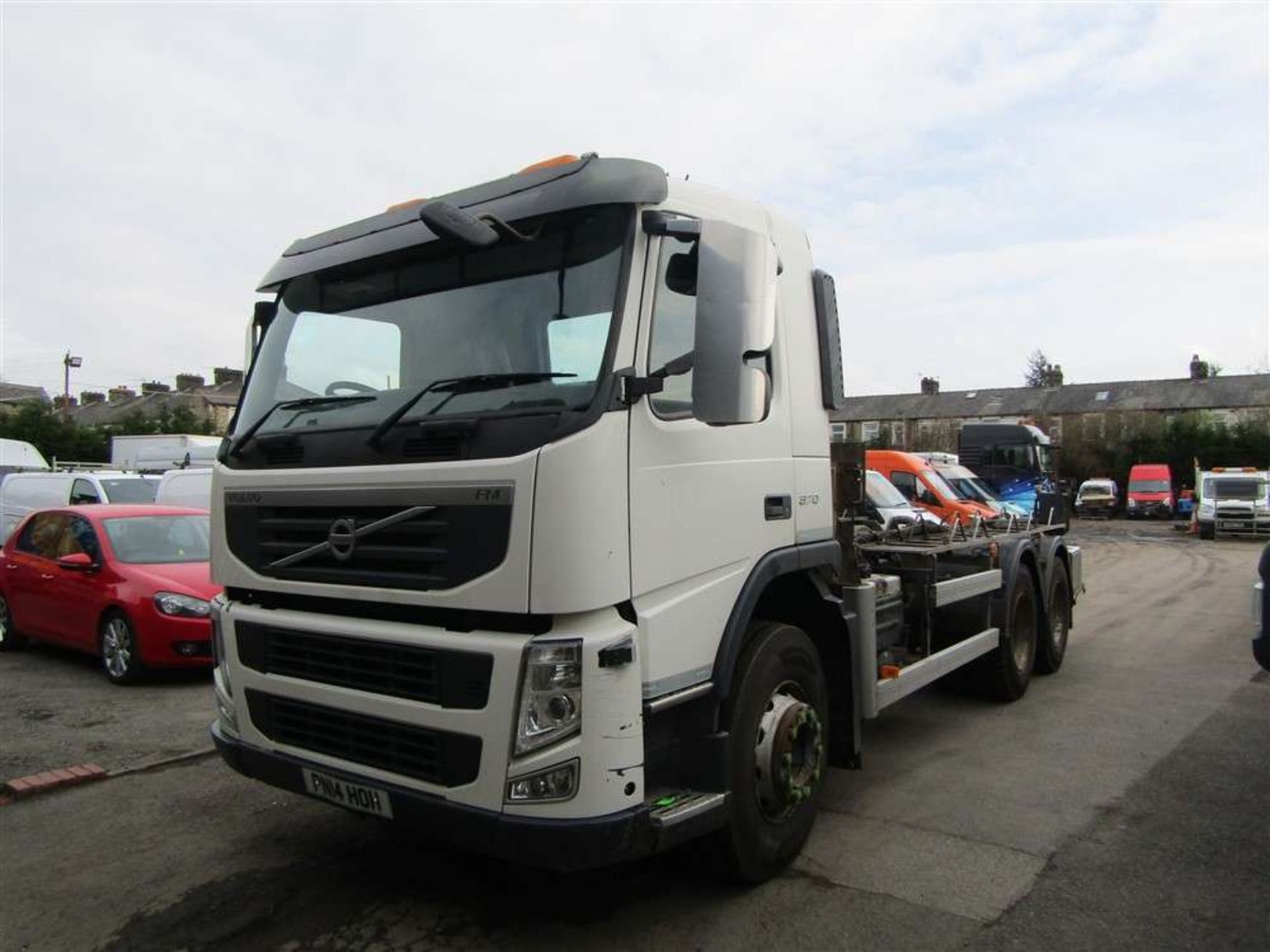 2014 14 reg Volvo FM 6 Wheel Chassis Cab (Direct United Utilities Water) - Image 2 of 7