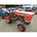 Kubota L1801 18hp 4 wd Compact Tractor with PTO