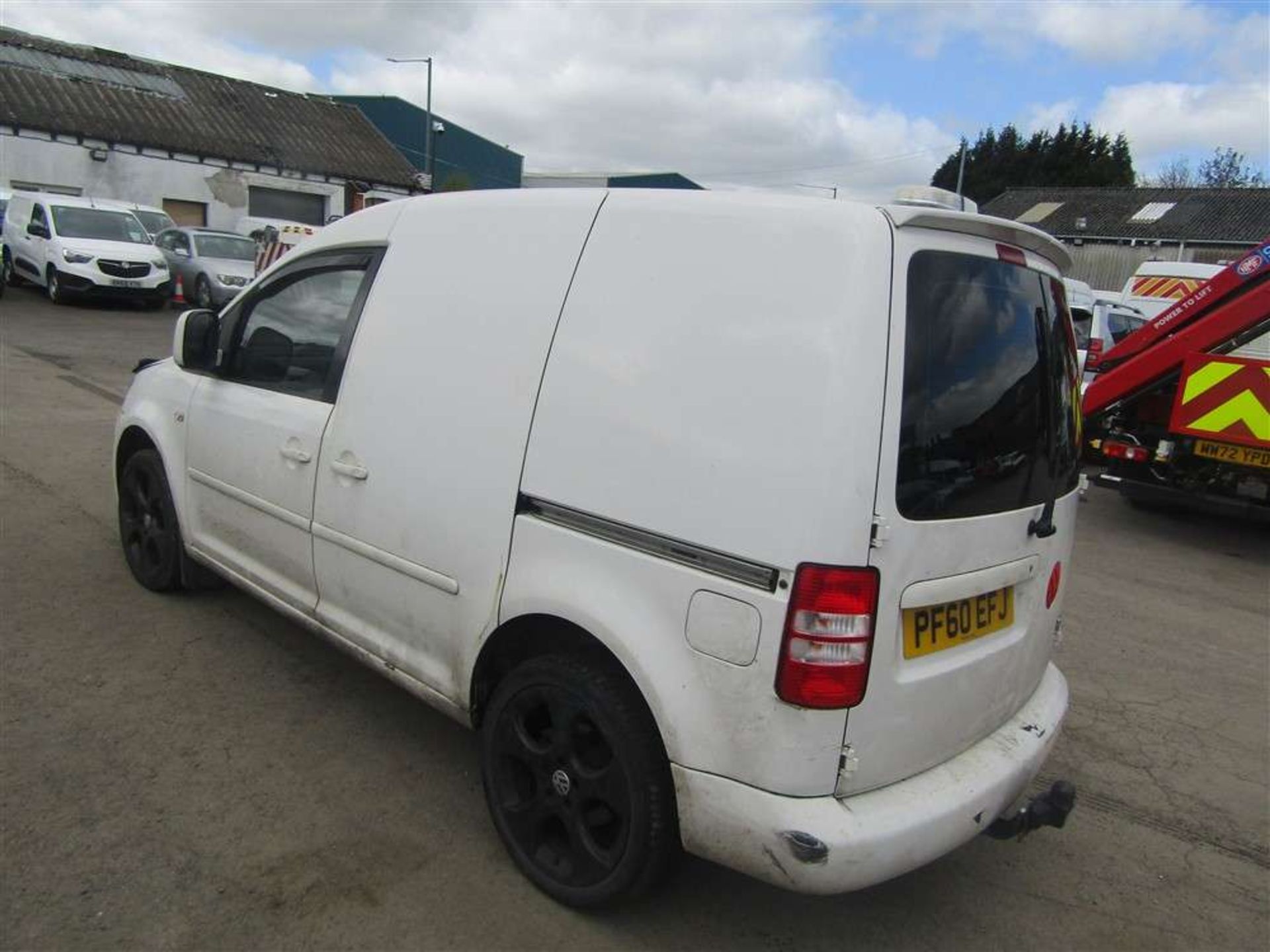 2011 60 reg VW Caddy C20 TDI S-A - Image 3 of 7