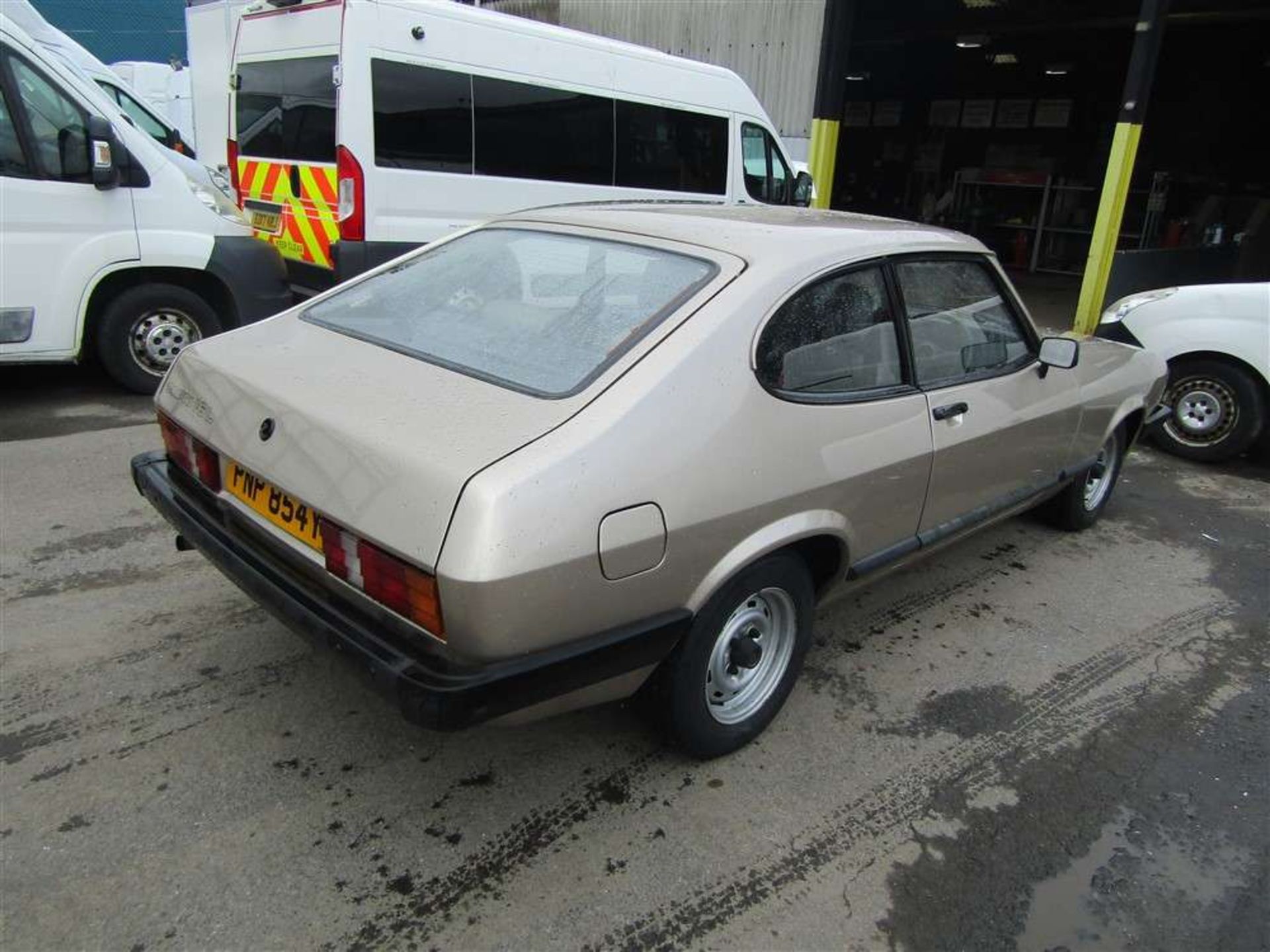 1982 Y reg Ford Capri 1.6l - Image 4 of 6