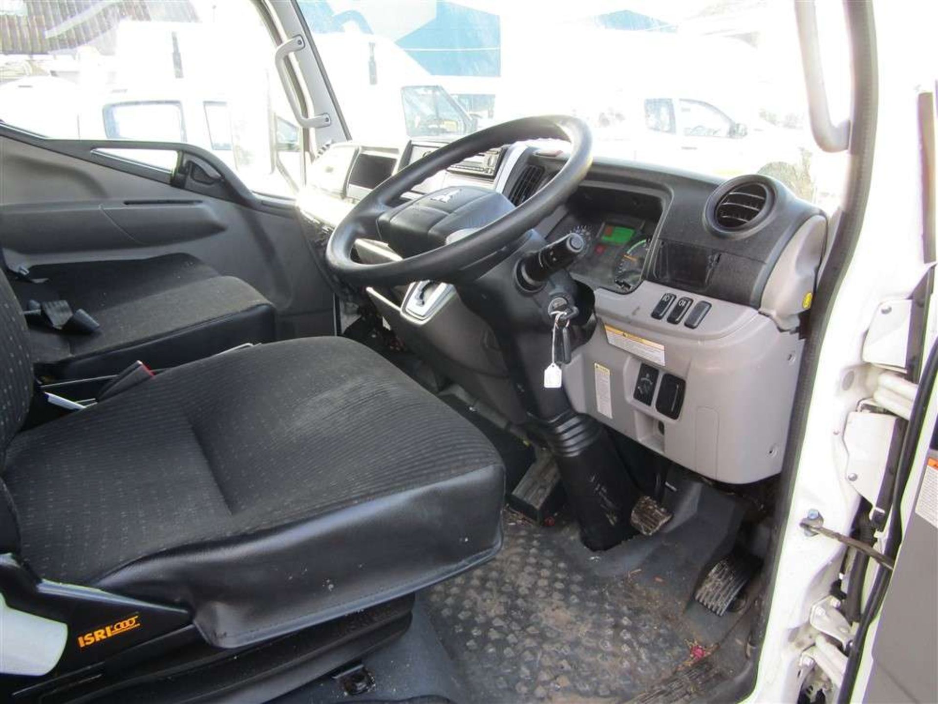 2020 20 reg Mitsubishi Fuso Canter 3C15 34 Auto Box Van - Bild 7 aus 7
