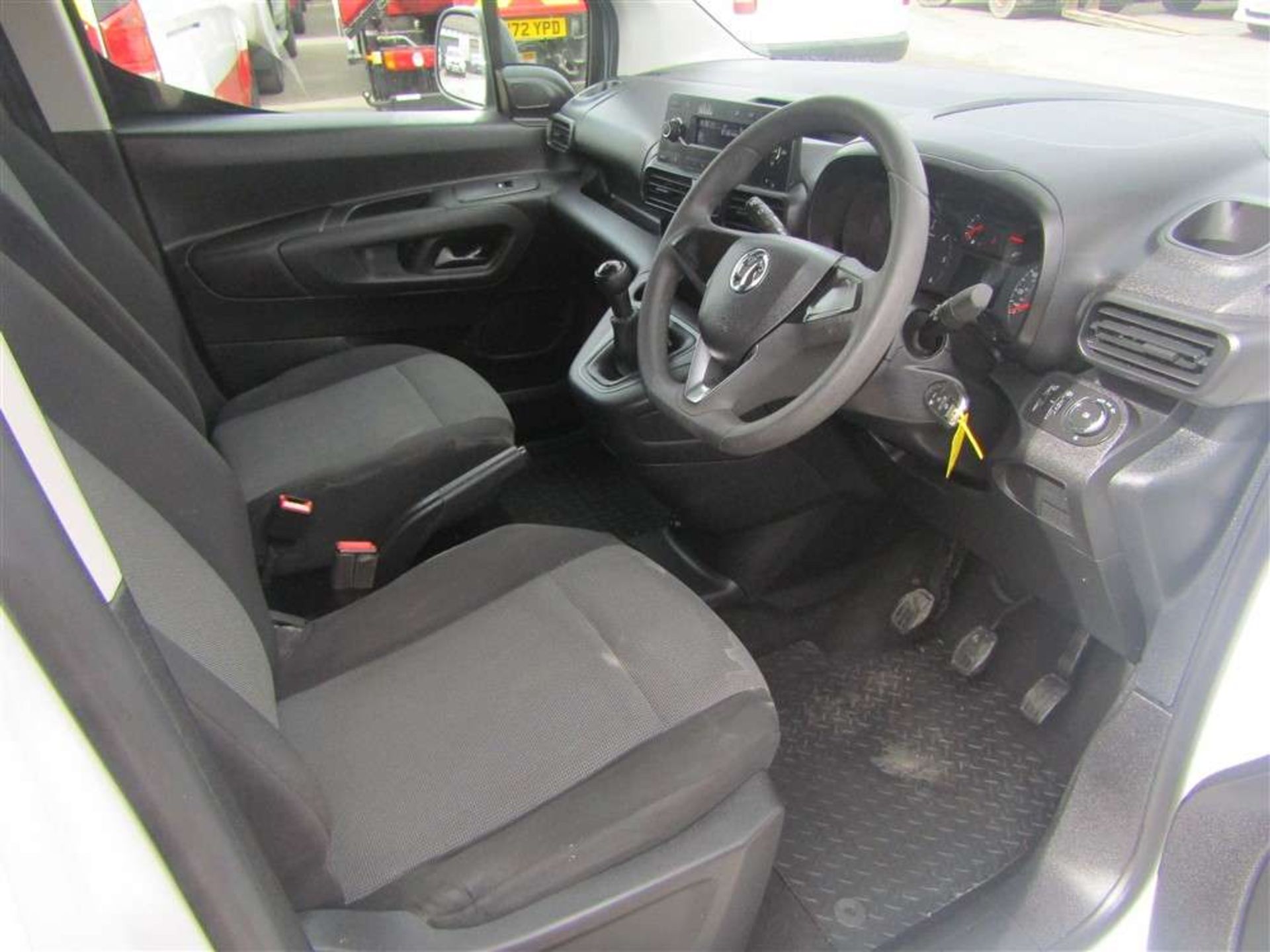 2019 19 reg Vauxhall Combo 2000 Edition T/D S/S - ONLY 36K Miles - Image 6 of 7