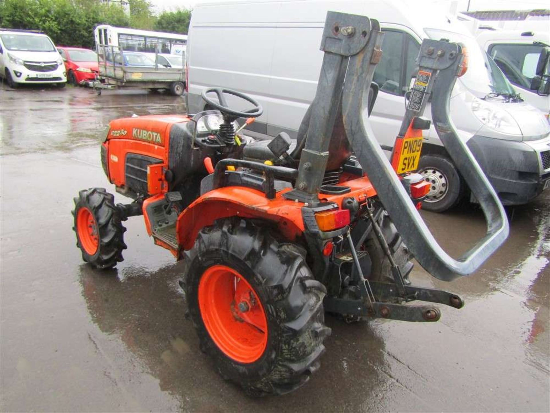 2009 09 reg Kubota B2230 Tractor - Image 3 of 4