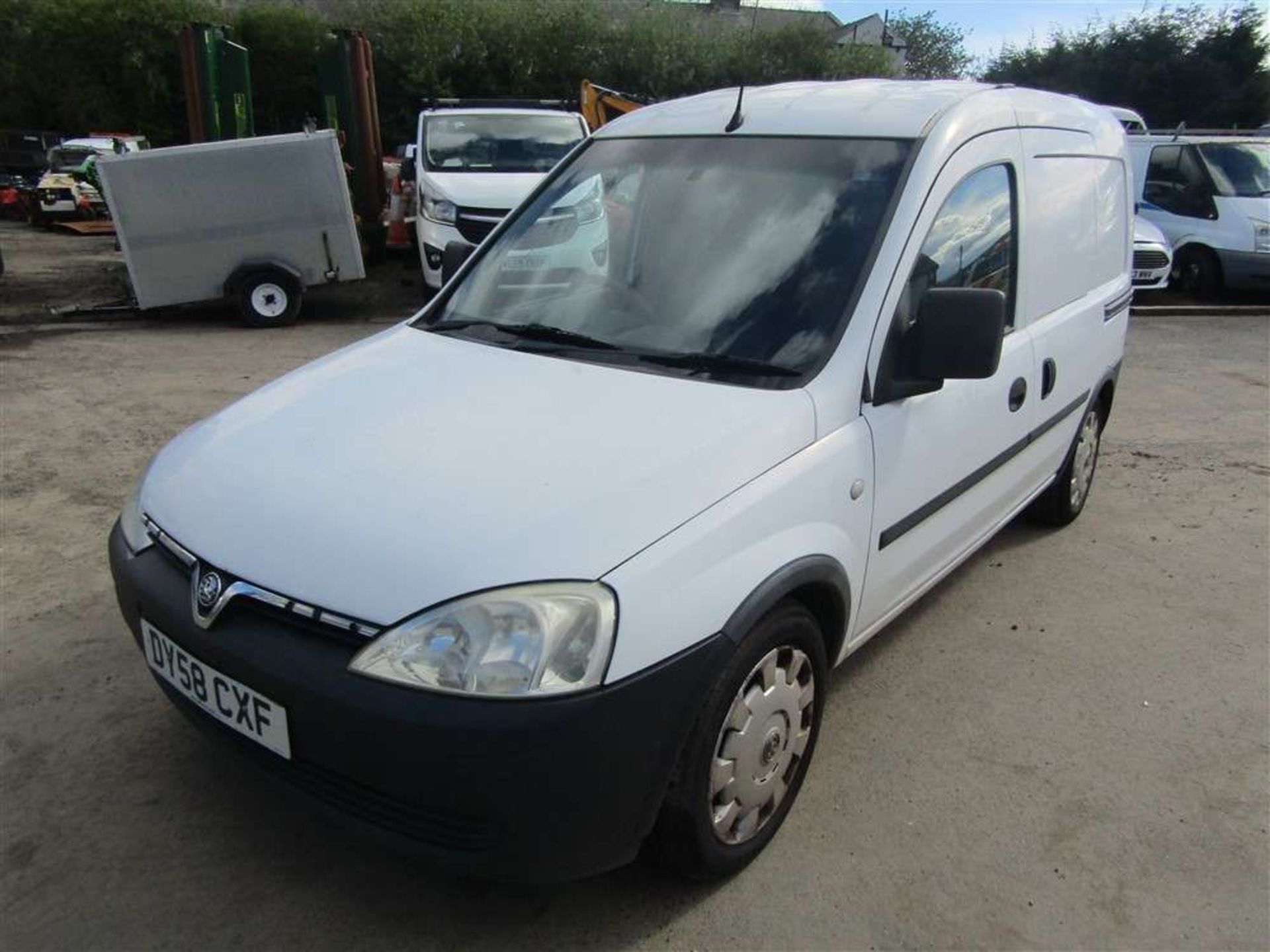 2008 58 reg Vauxhall Combo 2000 CDTI 16v (Direct Council) - Image 2 of 8