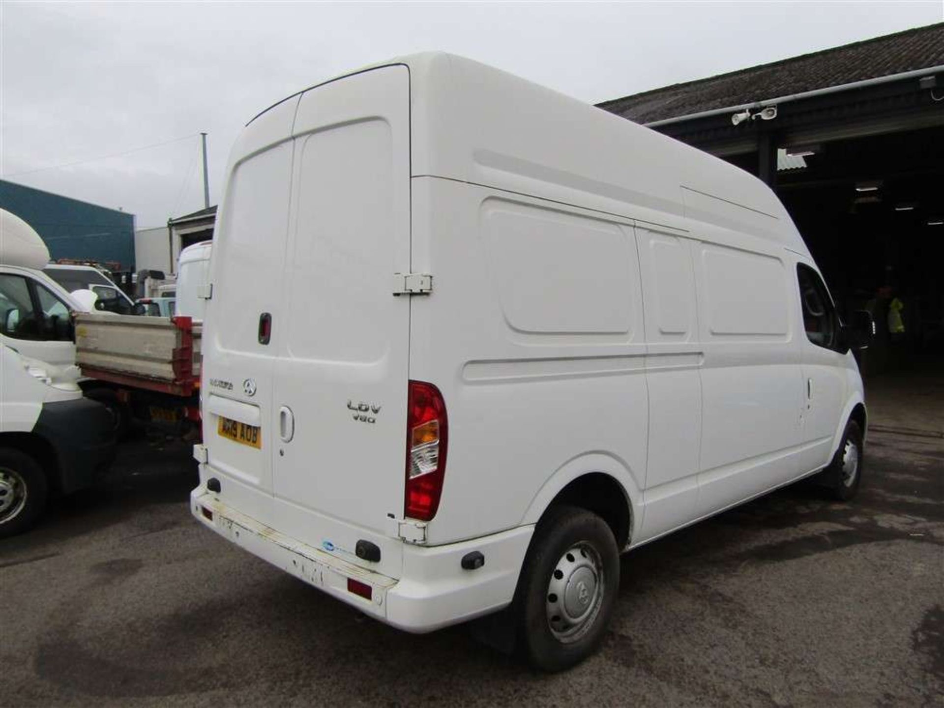 2019 19 reg LDV V80 L2H3 P/V TD - Image 4 of 7